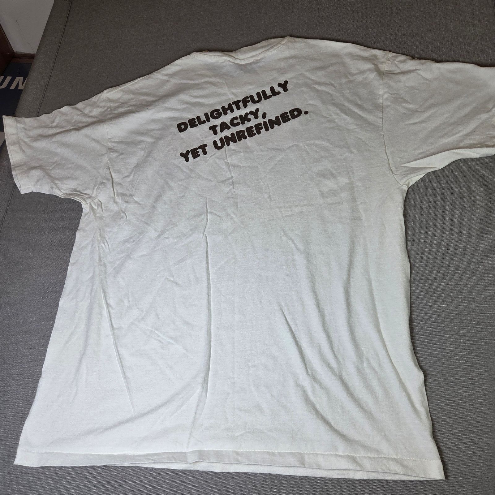 Hanes Hooters Atlanta GA Signed Vintage Tee XL USA Size US XL / EU 56 / 4 - 2 Thumbnail