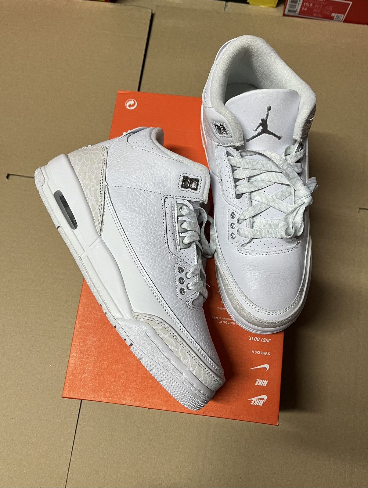 Nike Jordan 3 Retro Pure Money Size US 5.5 / IT 35.5 - 1 Thumbnail