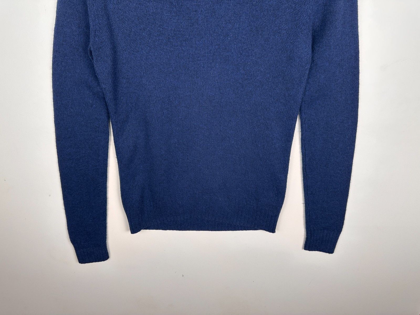 A.P.C. A.P.C. Mens Sweater V Neck Pullower Nevy Size S Size US S / EU 44-46 / 1 - 3 Thumbnail