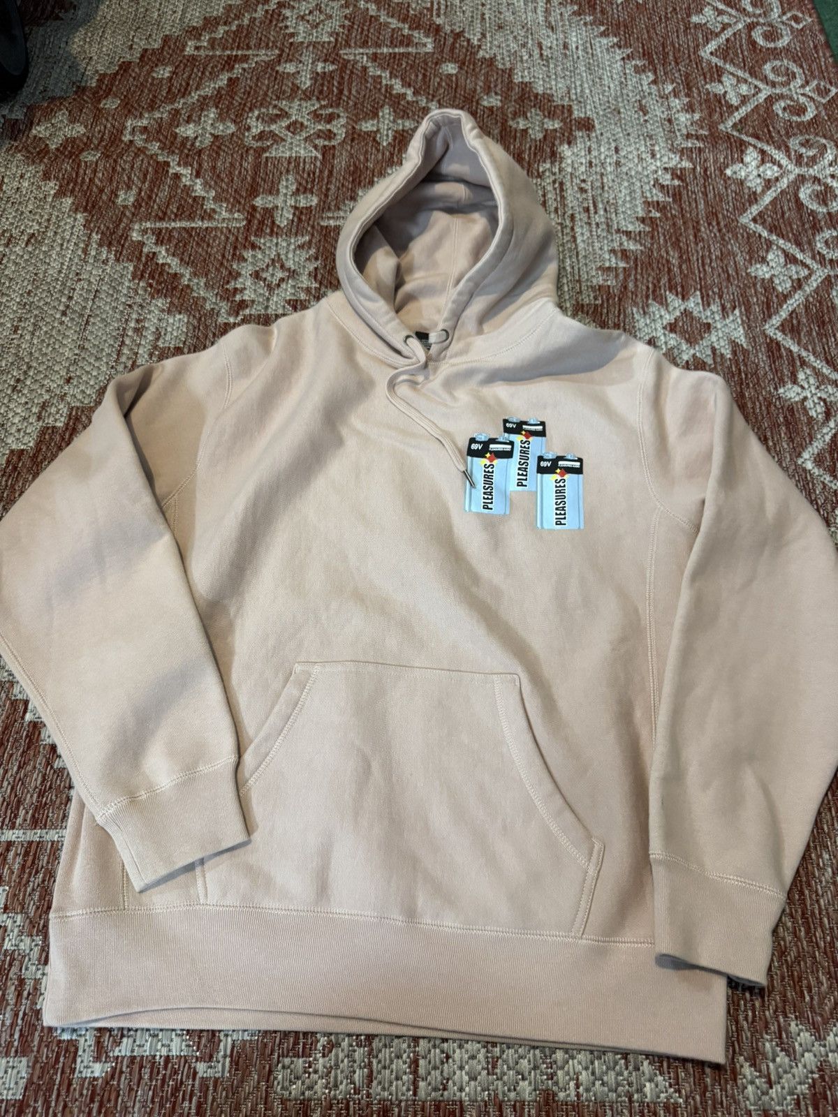 Pleasures Pleasures Battery Hoodie Peach Hoodie DSWNT Sz L Size US L / EU 52-54 / 3 - 1 Thumbnail