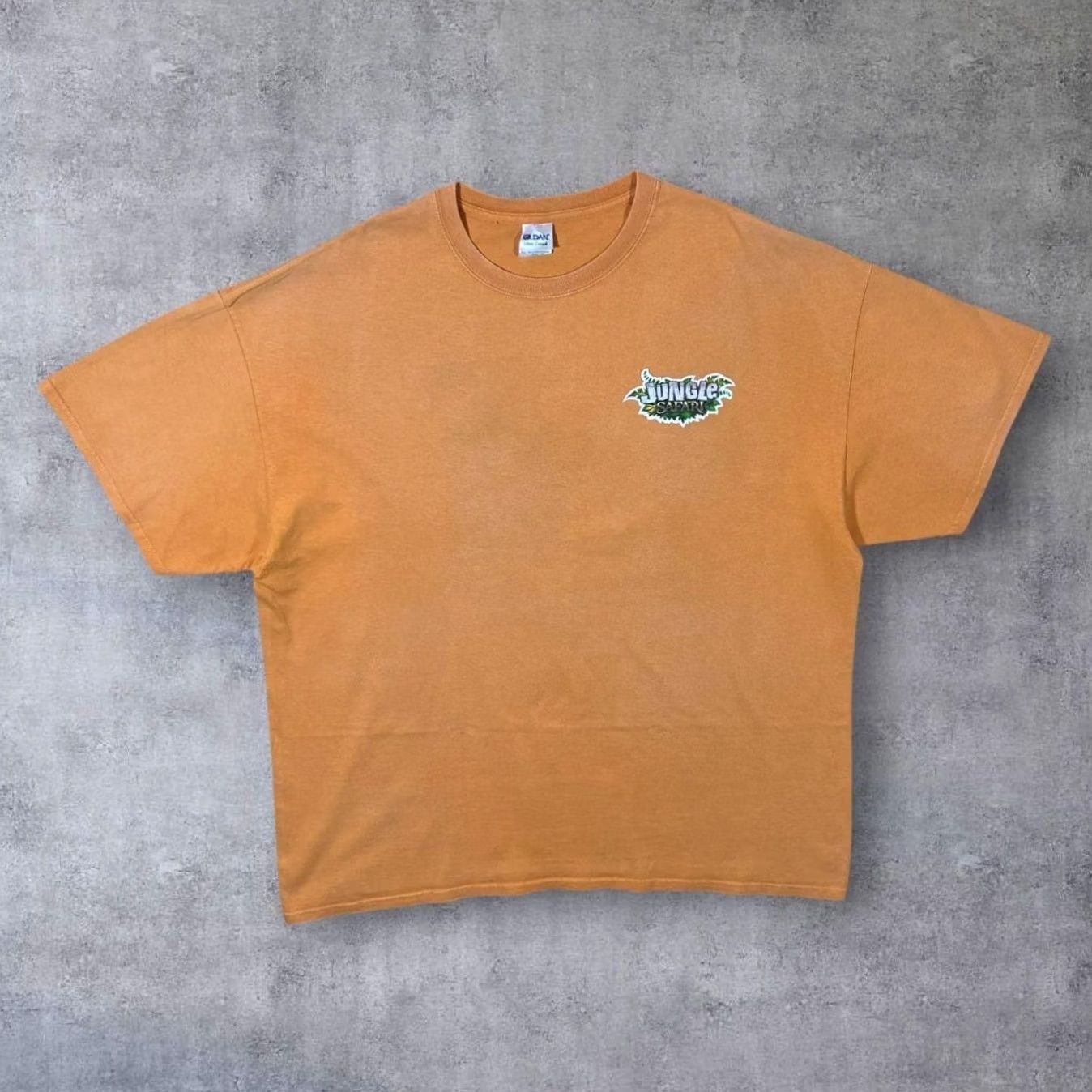 Gildan VINTAGE Early 00’s Jungle Safari Tourist Souvenir Spellout Graphic Orange T-Shirt XXL XL Mens Shirt Short Sleeve Round Neck Cotton Haiti Graphic Size US XXL / EU 58 / 5 - 2 Thumbnail