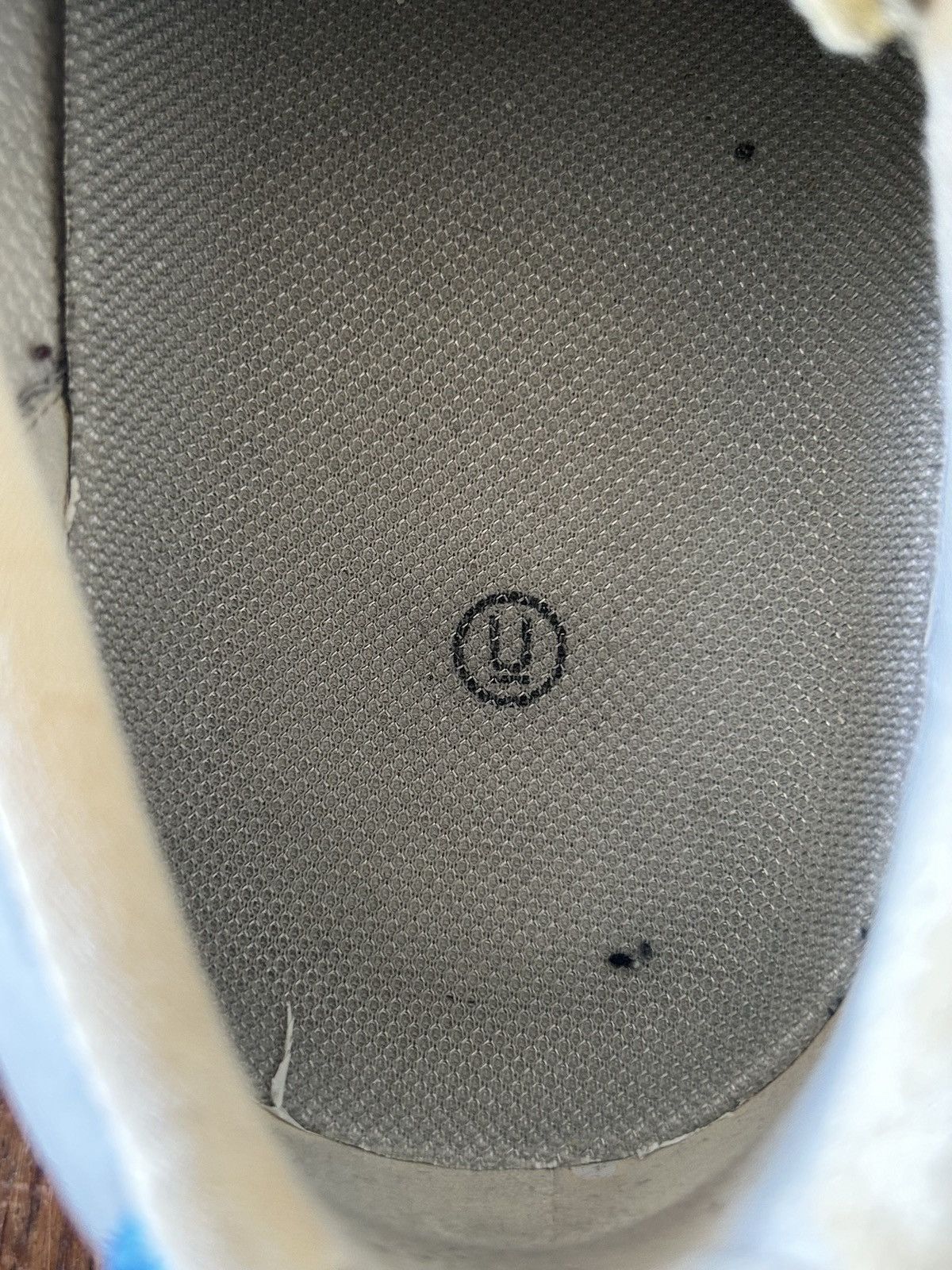 Undercover AW2010 Undercover ‘Avakareta Life’ Court Sneakers Size US 10 / EU 43 - 9 Thumbnail