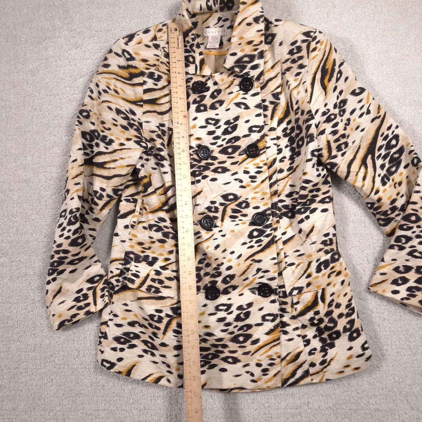 Vintage Tweeds Coat Womens S Beige Leopard Print Trench Button Front Silk Blend Size S / US 4 / IT 40 - 7 Thumbnail