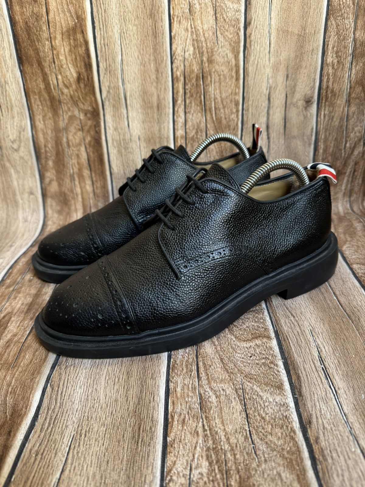 Designer × Thom Browne Pebble grain lightweight rubber sole derby Size US 7 / EU 40 - 2 Thumbnail