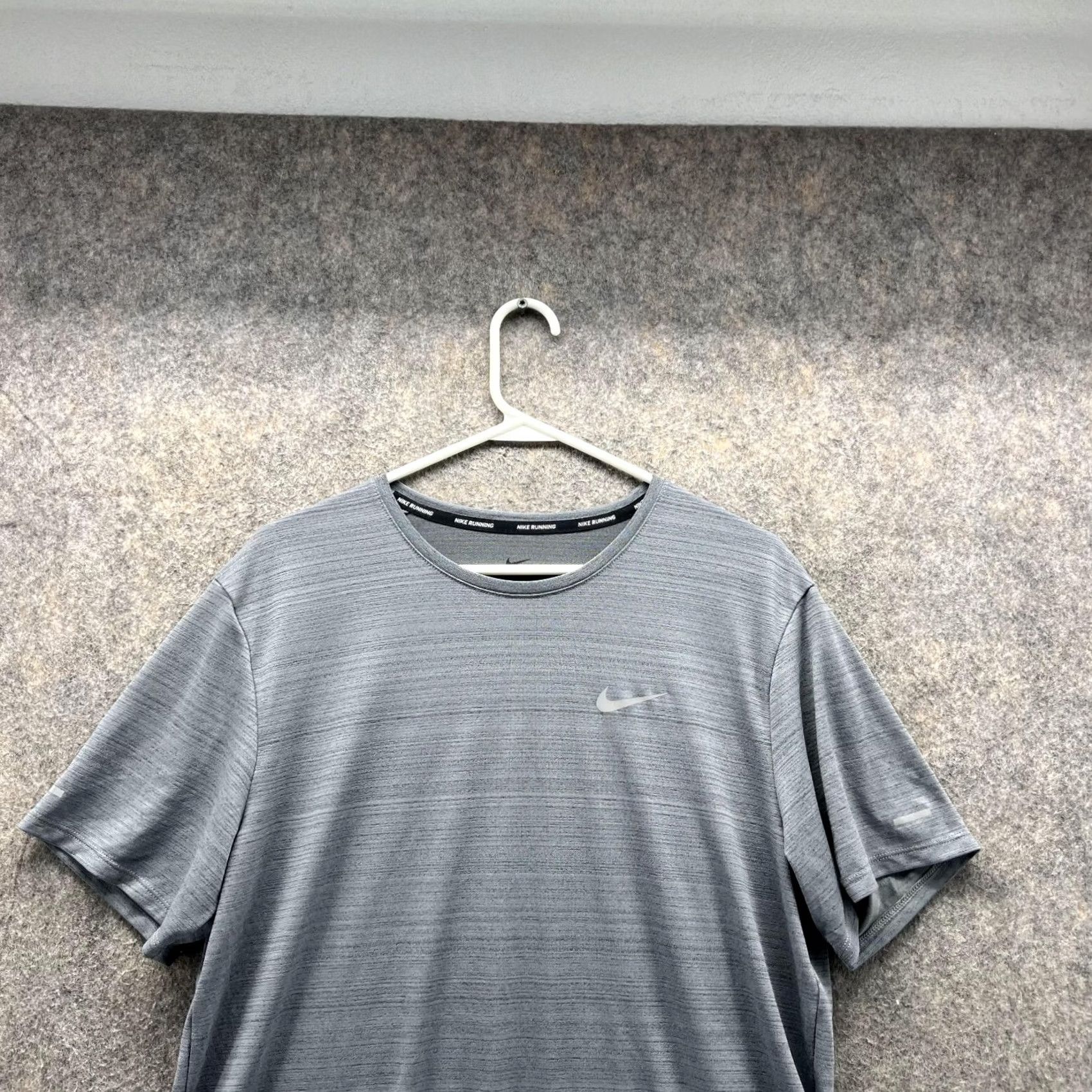 Nike Nike Shirt Mens M Gray Shirts Men Adult Athletic Dri fit Polyester Running Swoosh Size US M / EU 48-50 / 2 - 2 Thumbnail