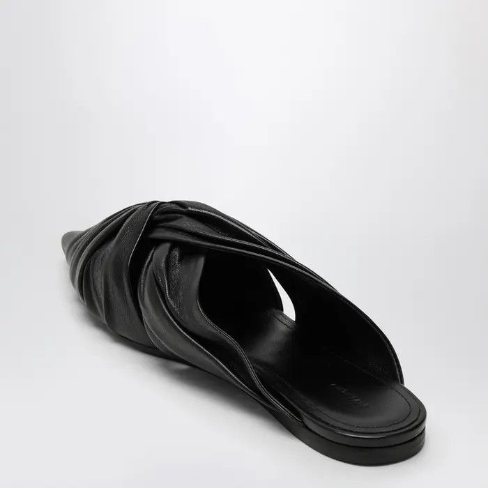 Givenchy o1w1db10325 Twist Mule in Black Size US 4.5 / IT 34.5 - 4 Thumbnail
