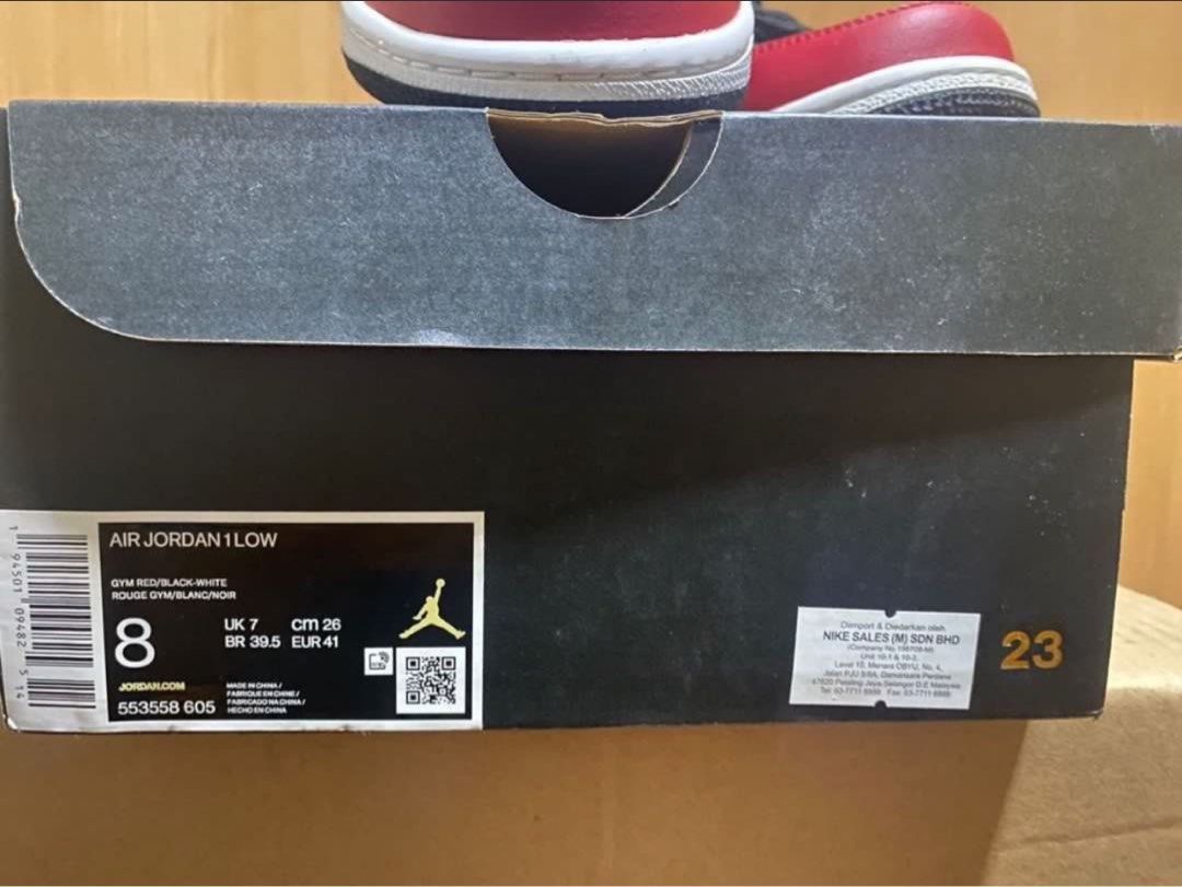Nike Air Jordan 1 Low Size US 8 / EU 41 - 3 Thumbnail