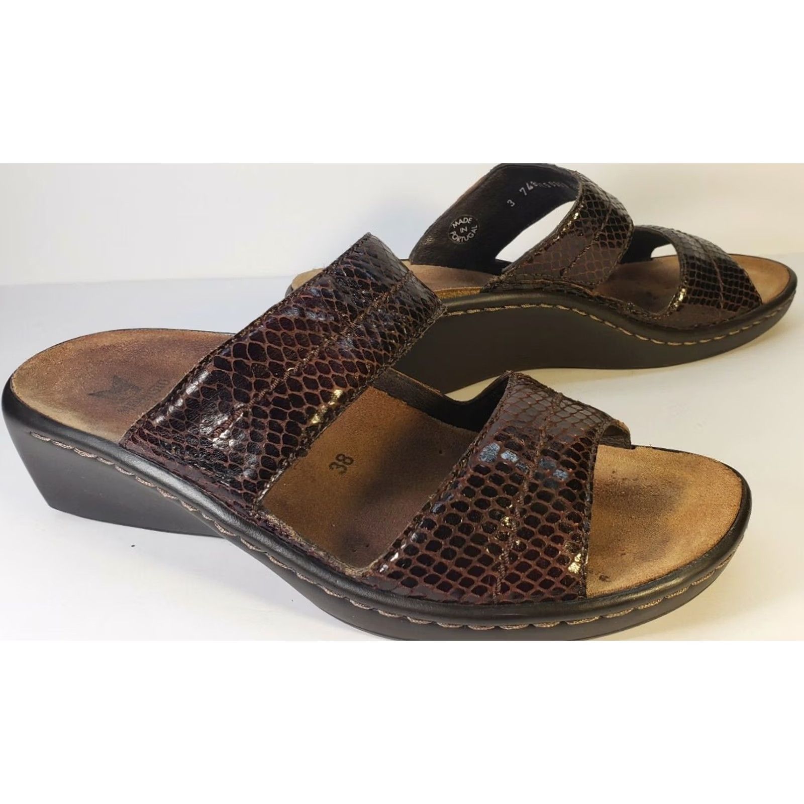 Mephisto Mephisto Mobils Uluria Wedge Slide Sandal US7.5 EU38 Tan Leather Pebbled Finish on Leather Womens Shoes Mens? Size US 8 / IT 38 - 5 Thumbnail