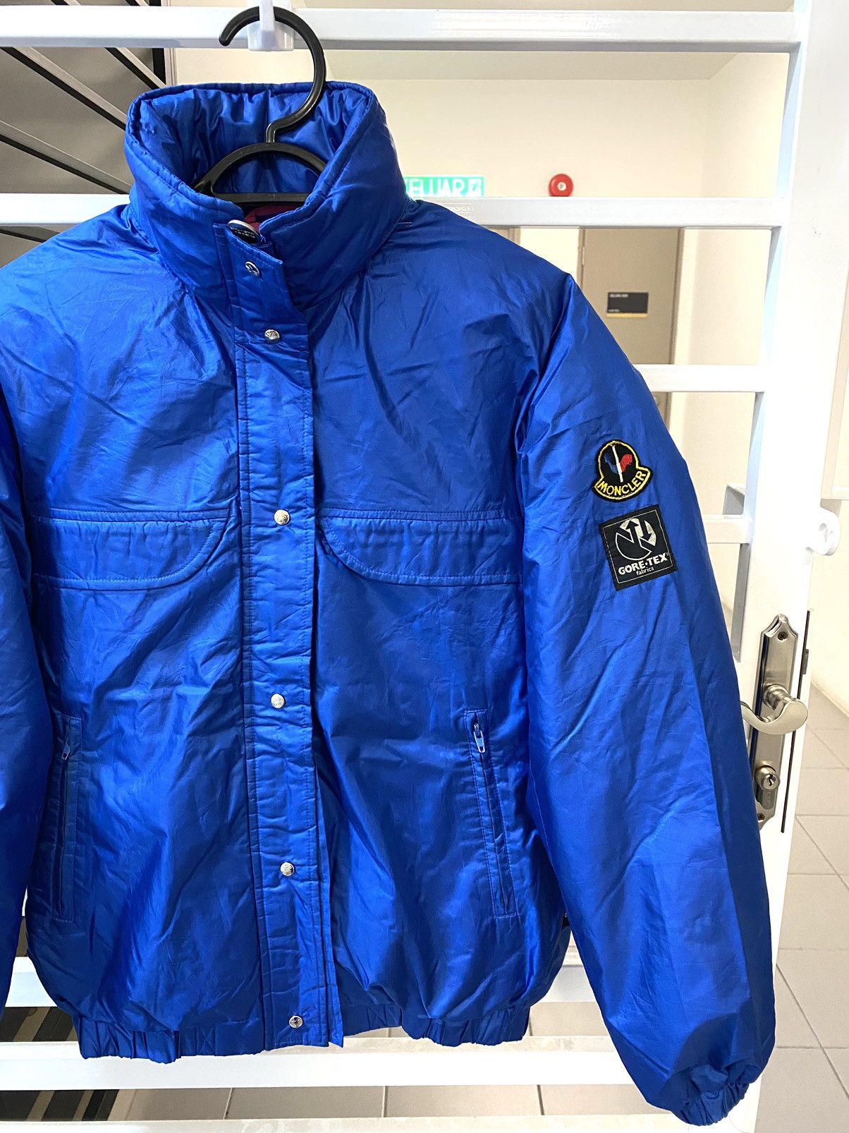 Moncler Vintage Moncler Goretex Puffer Jacket Ski wear Size US S / EU 44-46 / 1 - 2 Thumbnail