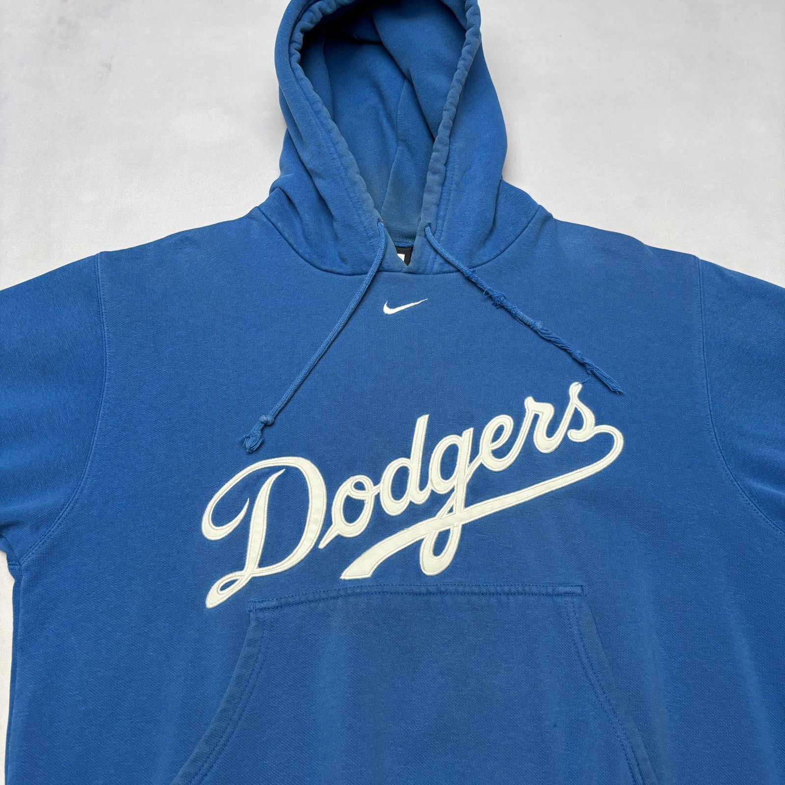 Nike × Vintage Vintage Nike LA Dodgers Center Swoosh Hoodie Men's Small MLB Size US S / EU 44-46 / 1 - 2 Thumbnail