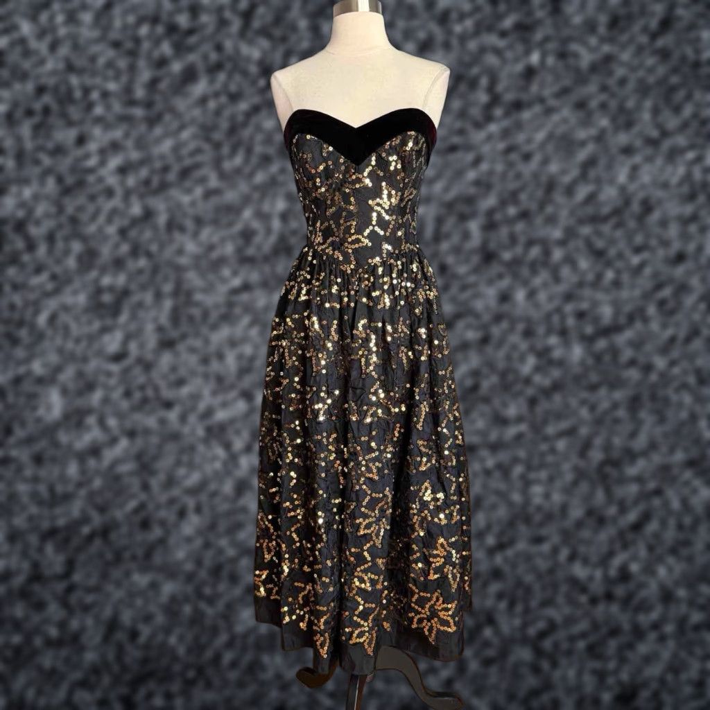 Jessica McClintock VINTAGE Jessica McClintock Black w/ Gold Sequins Strapless Long Dress Sz S Ball Gown 1980s Formal Womens Size XS / US 0-2 / IT 36-38 - 1 Thumbnail