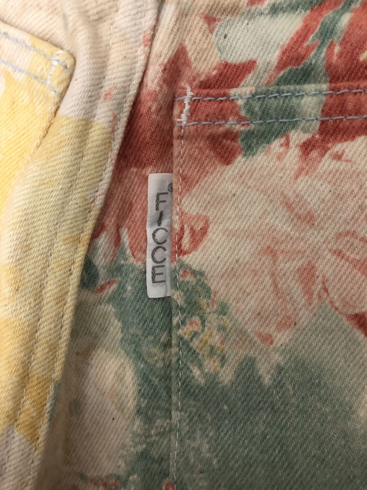 Yoshiyuki Konishi FICCE UOMO 💐 FLORAL ALL OVER PRINT BUTTON FLY SLIM STRAIGHT Size US 27 - 7 Thumbnail