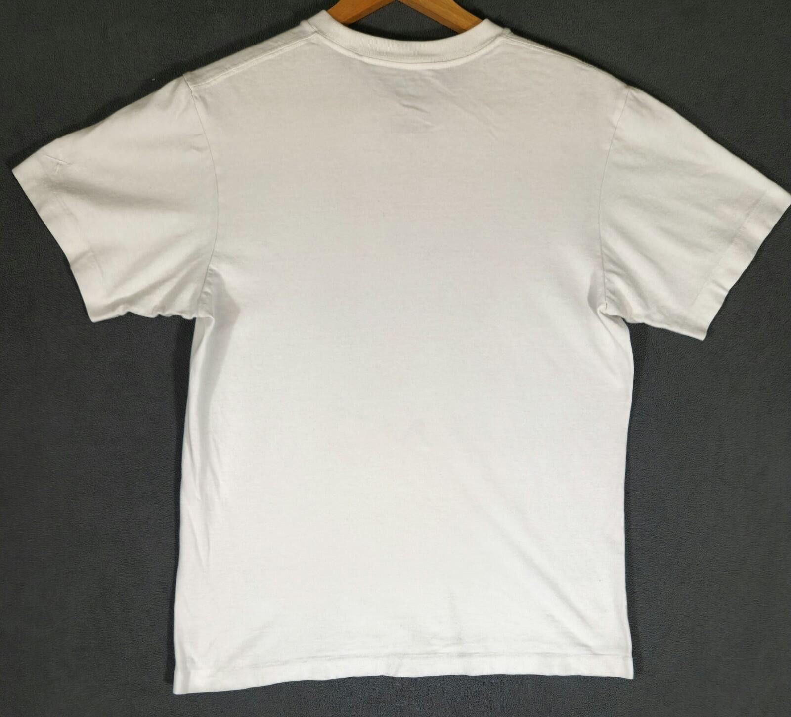 Uniqlo RARE Uniqlo X KAWS X Sesame Street Shirt White Size XS Size US XS / EU 42 / 0 - 5 Thumbnail