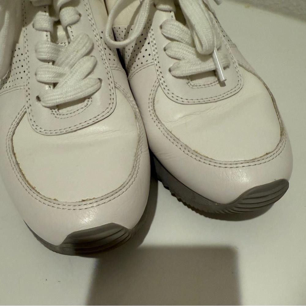 Michael Kors MICHAEL Michael Kors Allie Sneakers Leather White Gray 7.5 Size US 7.5 / IT 37.5 - 4 Thumbnail