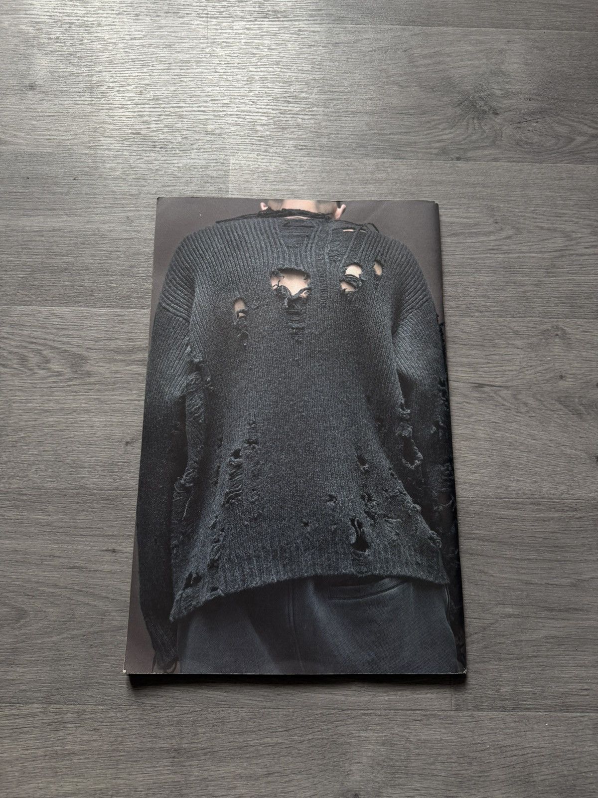 Yeezy Yeezy season 1 Lookbook Magazine Size ONE SIZE - 2 Thumbnail