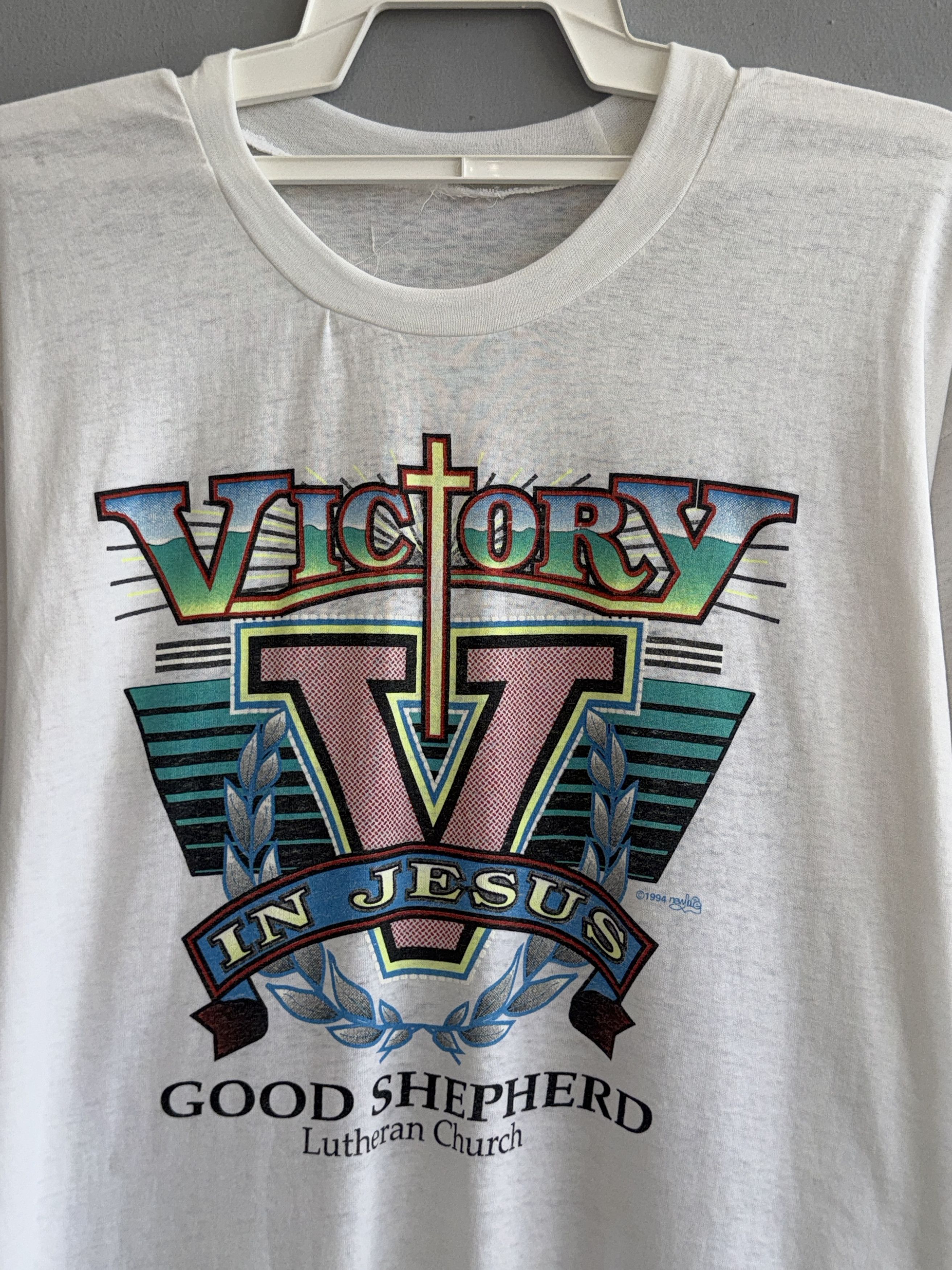 Vintage Shepherd Lutheran Church VICTORY IN JESUS Vintage T-Shirt Size US L / EU 52-54 / 3 - 2 Thumbnail