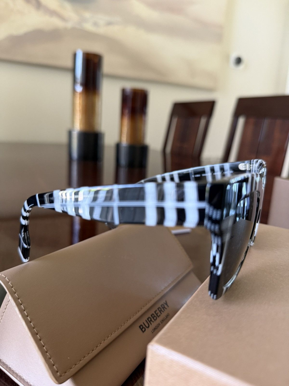 Burberry Burberry Sungless Size ONE SIZE - 4 Thumbnail