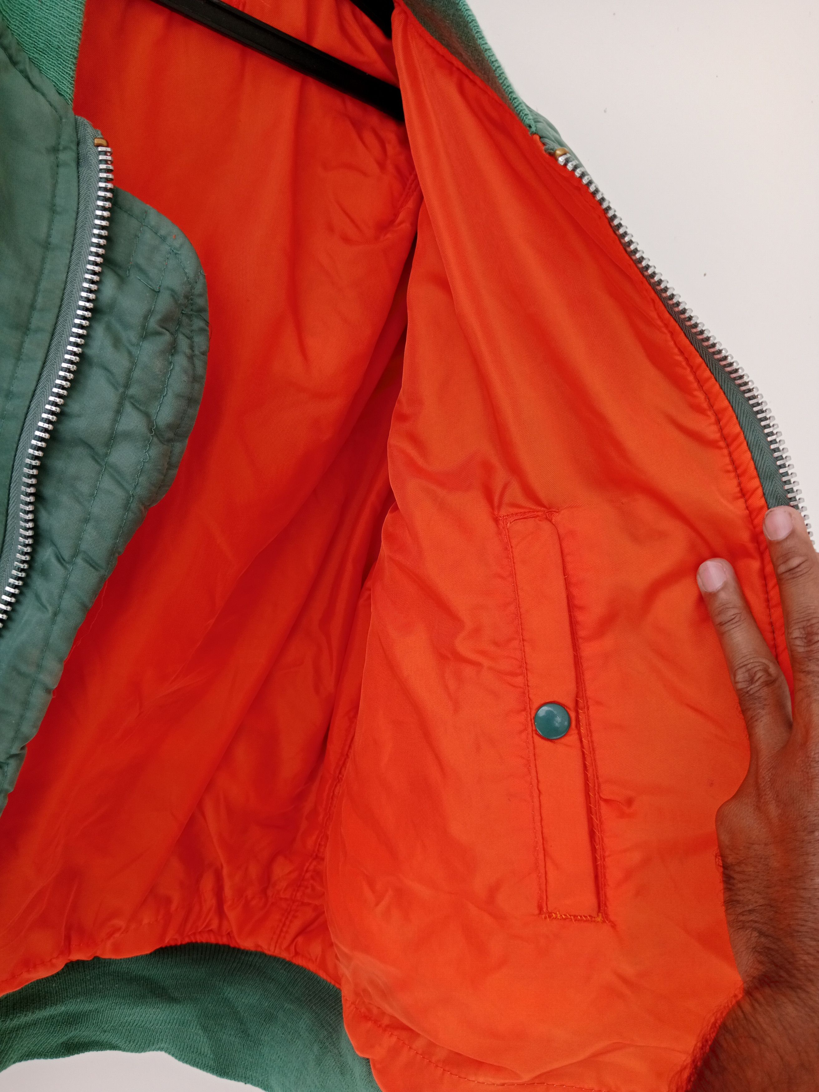Vintage Vintage MA-1 Thrashed Flyers Reversible Jackets Made in Usa Size US L / EU 52-54 / 3 - 12 Thumbnail