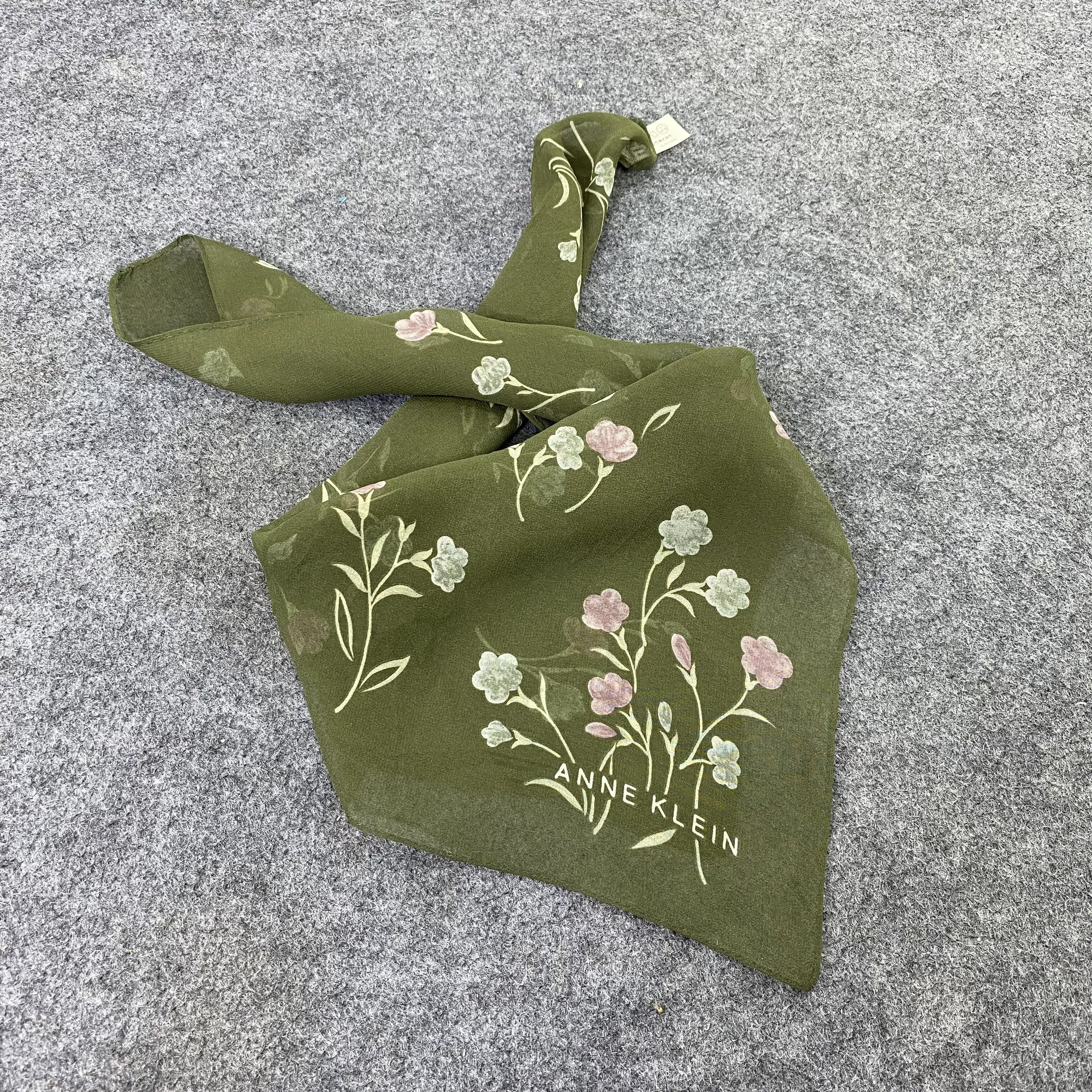 Anne Klein Anne Klein Handkerchief / Bandana / Neckerchief-B510 Size ONE SIZE - 1 Thumbnail