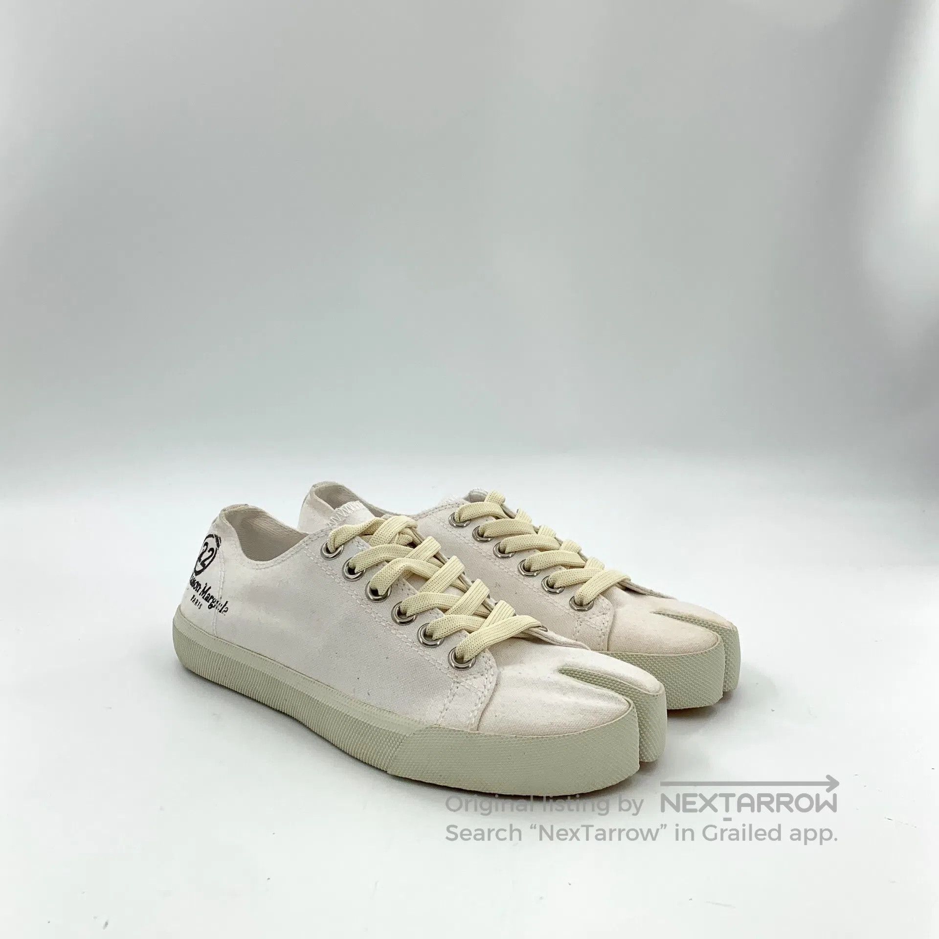 Maison Margiela Maison Margiela White Laced Casual Flat Sneakers| Size US 5 / EU 37 - 2 Thumbnail