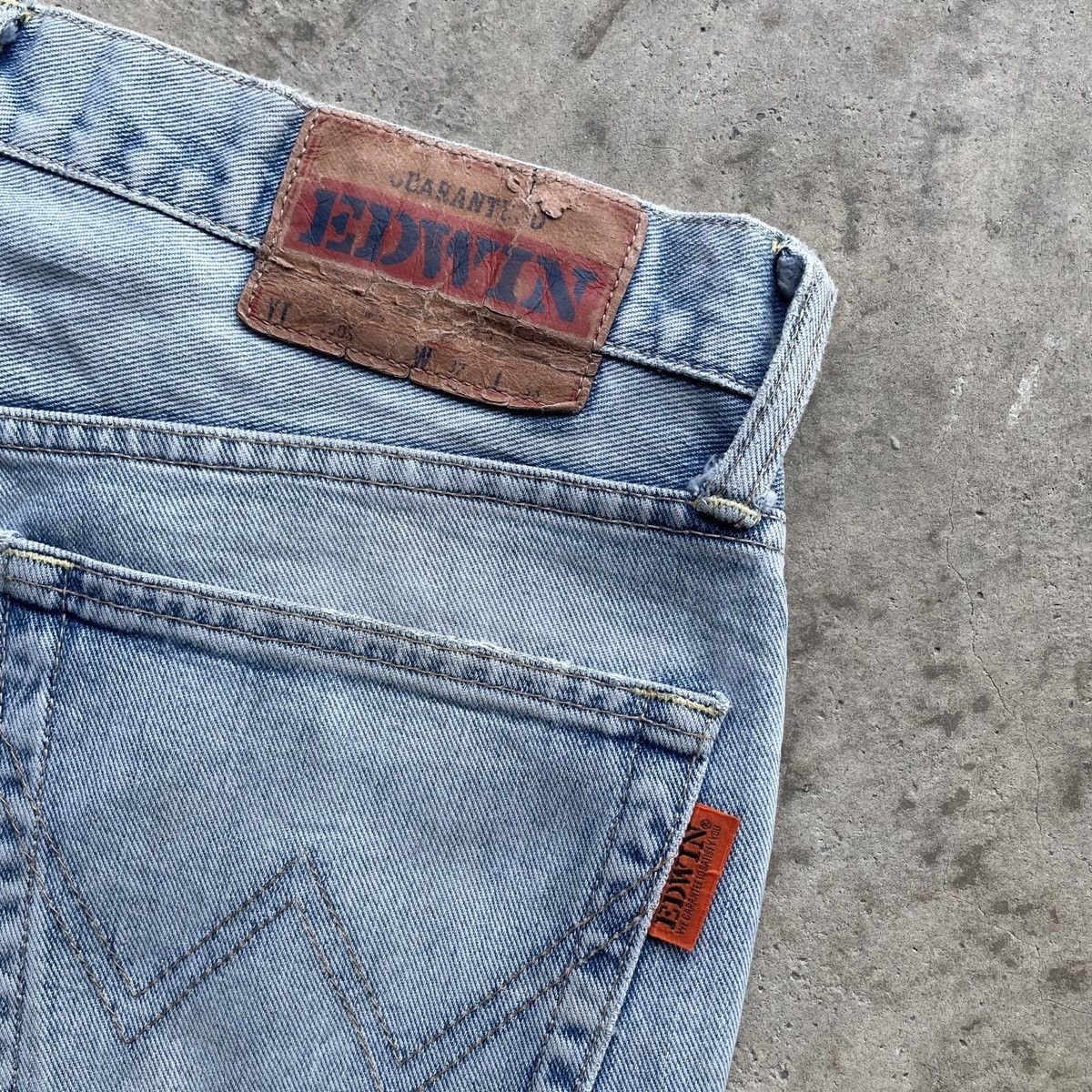 Japanese Brand W32 Vintage Edwin Distressed Jeans Wash Faded Denim Pants Size US 32 / EU 48 - 8 Thumbnail