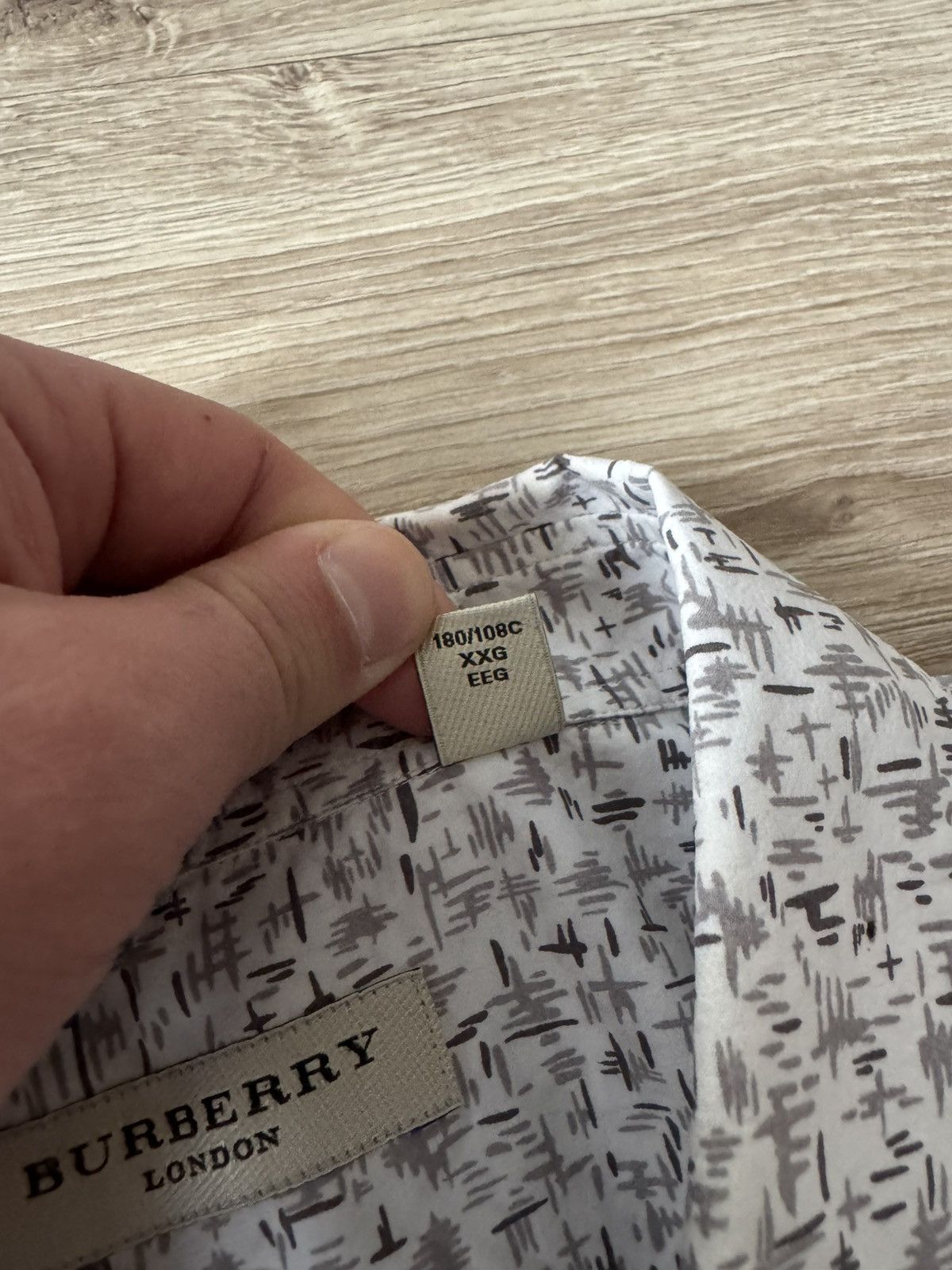 Burberry Burberry Printed Button Up Shirt Size US XXL / EU 58 / 5 - 6 Thumbnail