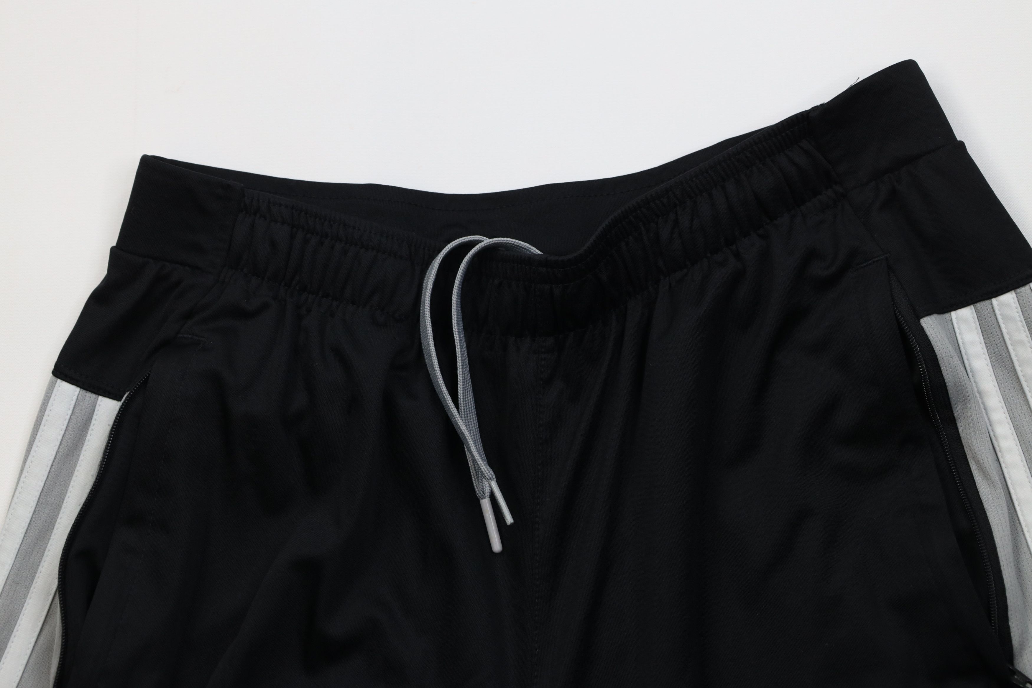 Adidas Y2K Adidas Spell Striped Running Jogging Soccer Shorts Black Size US 32 / EU 48 - 2 Thumbnail