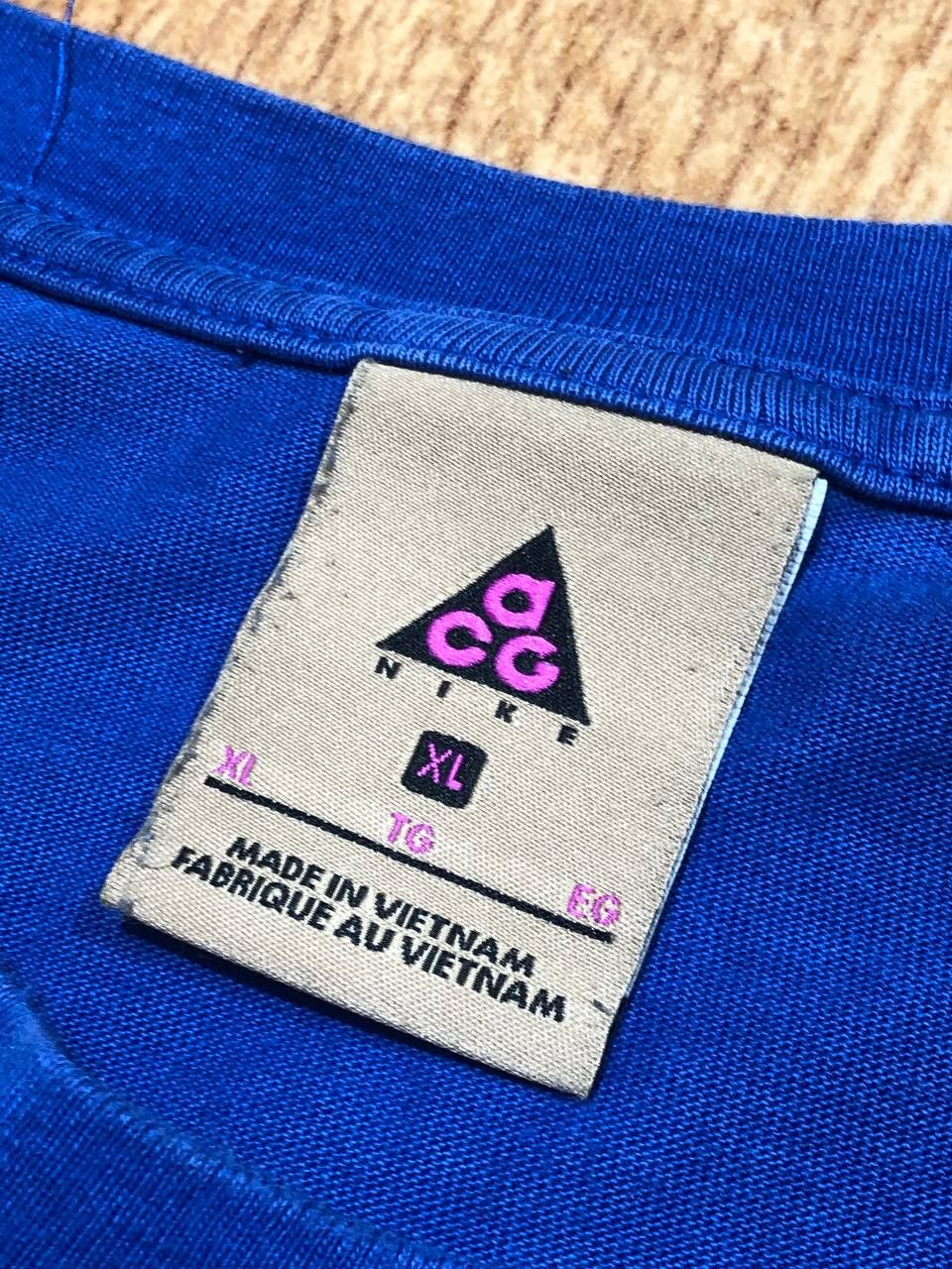 Nike ACG Vintage Nike ACG Blue Short Sleeve T-Shirt Size XL Size US XL / EU 56 / 4 - 2 Thumbnail