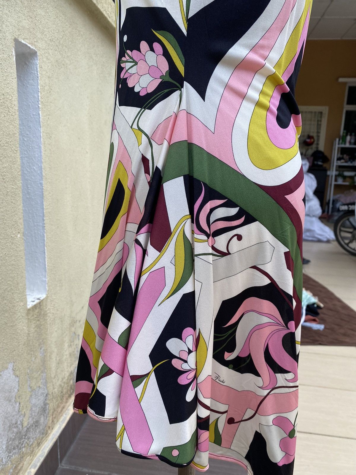 Emilio Pucci asymetrical silk dress Size XS / US 0-2 / IT 36-38 - 4 Thumbnail