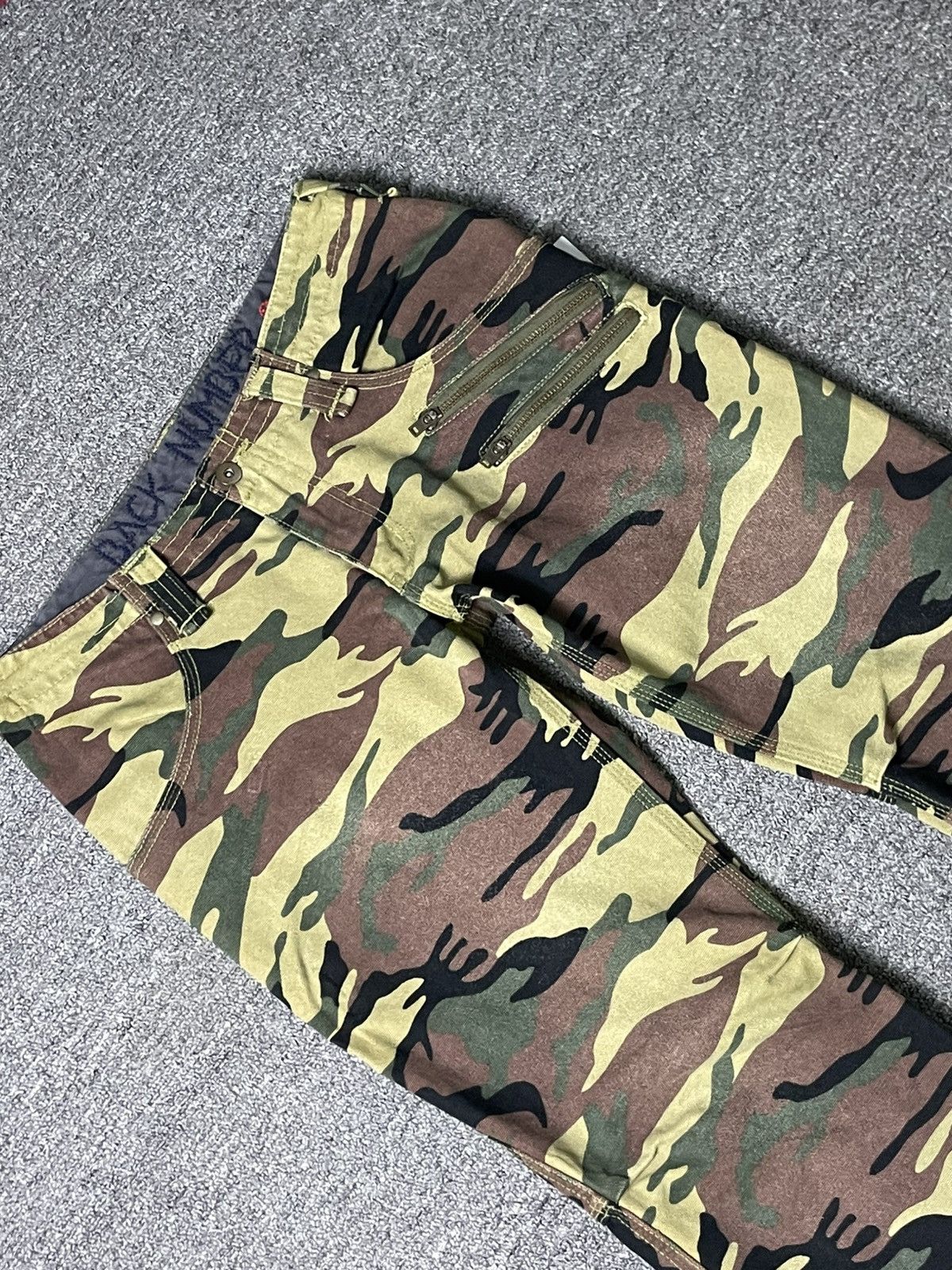 Japanese Brand Back Number Camouflage Flare Pants (68) Size US 32 / EU 48 - 3 Thumbnail