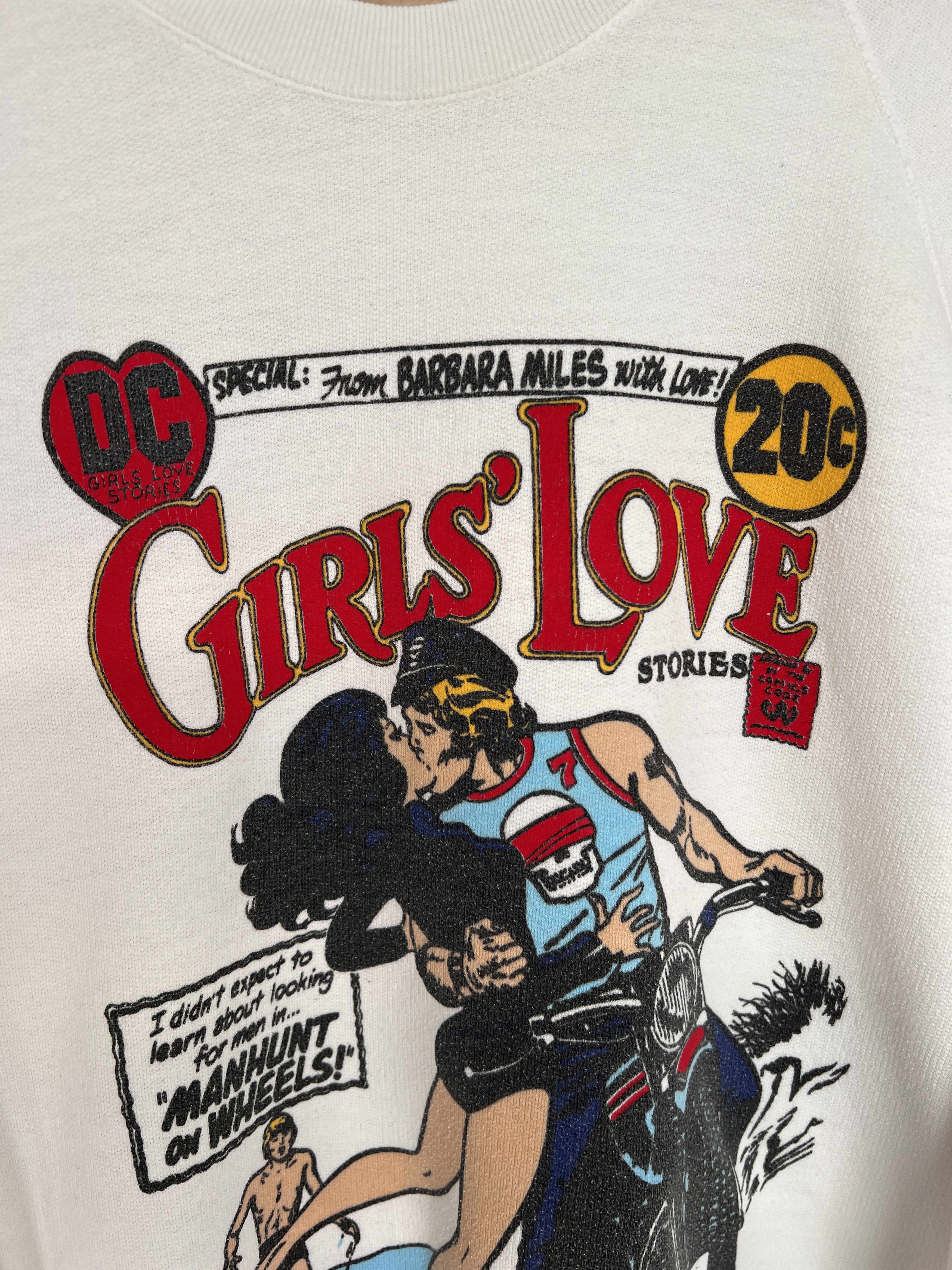 DC Comics Very rare! 1982 DC Comics Girls love stories sweatshirt Size US M / EU 48-50 / 2 - 10 Thumbnail