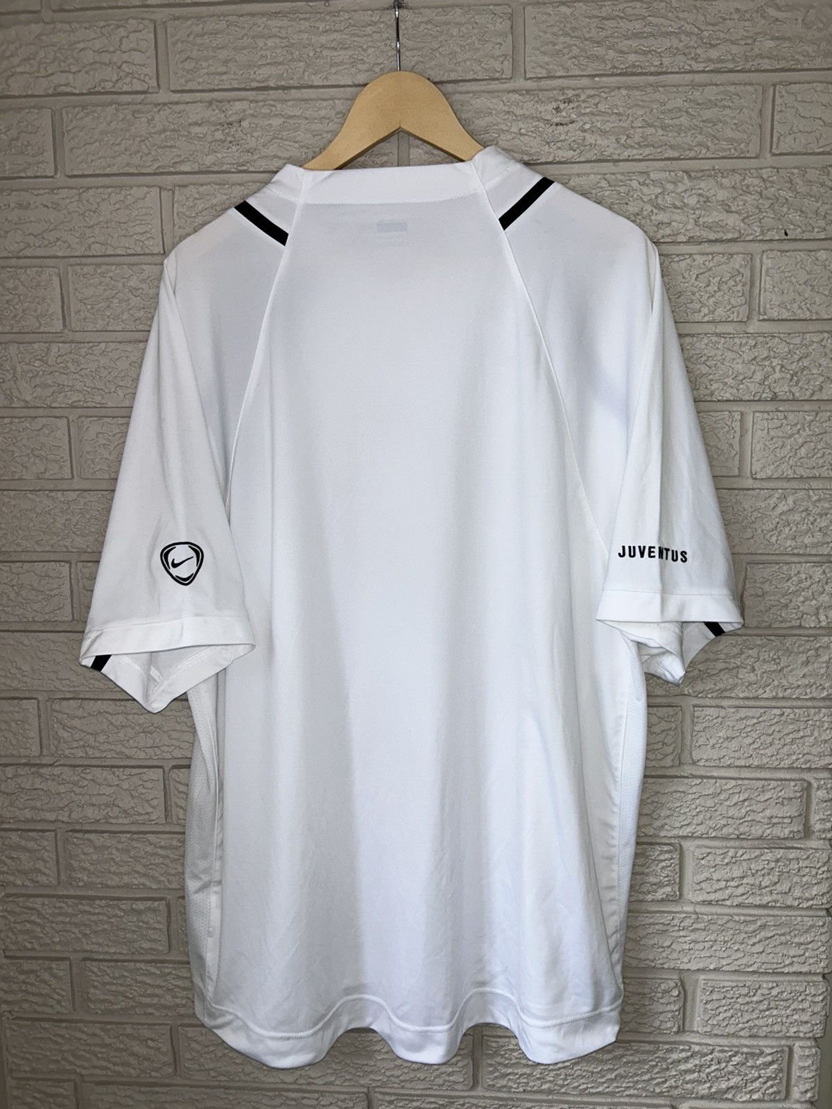 Nike Nike Juventus 2005-2006 Soccer Jersey Size US XXL / EU 58 / 5 - 9 Thumbnail