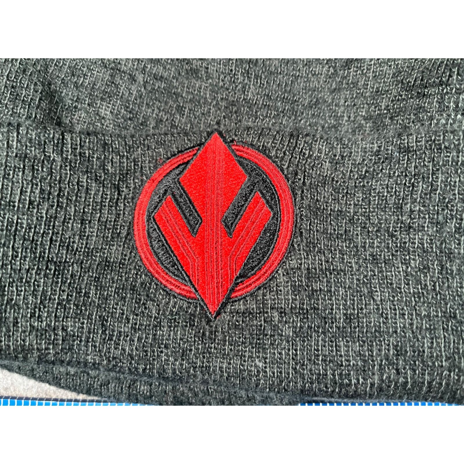Star Wars Sith Eternal Crest Star Wars Beanie Toque Adult One Size Gray Knit 100% Arylic Star Wars Beanie Hat Men One Size Gray Knit Size ONE SIZE - 2 Thumbnail