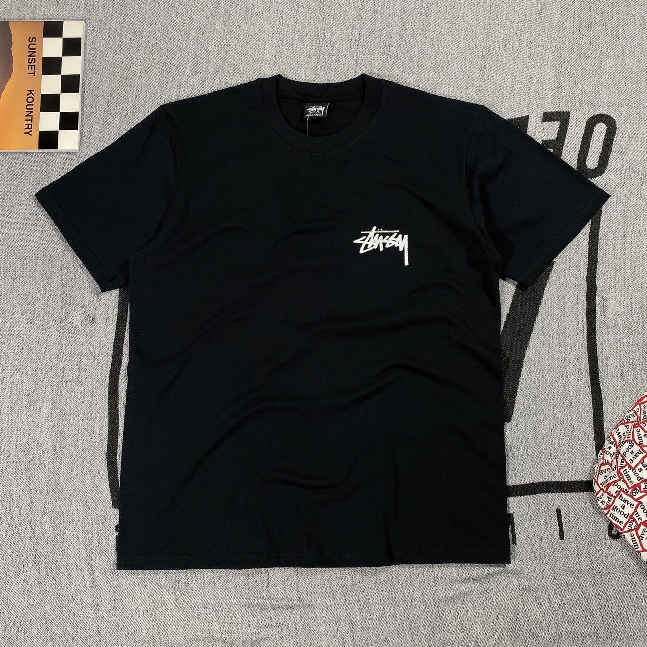 Stussy Stussy Plush Tee Black Size Large Size US L / EU 52-54 / 3 - 3 Thumbnail