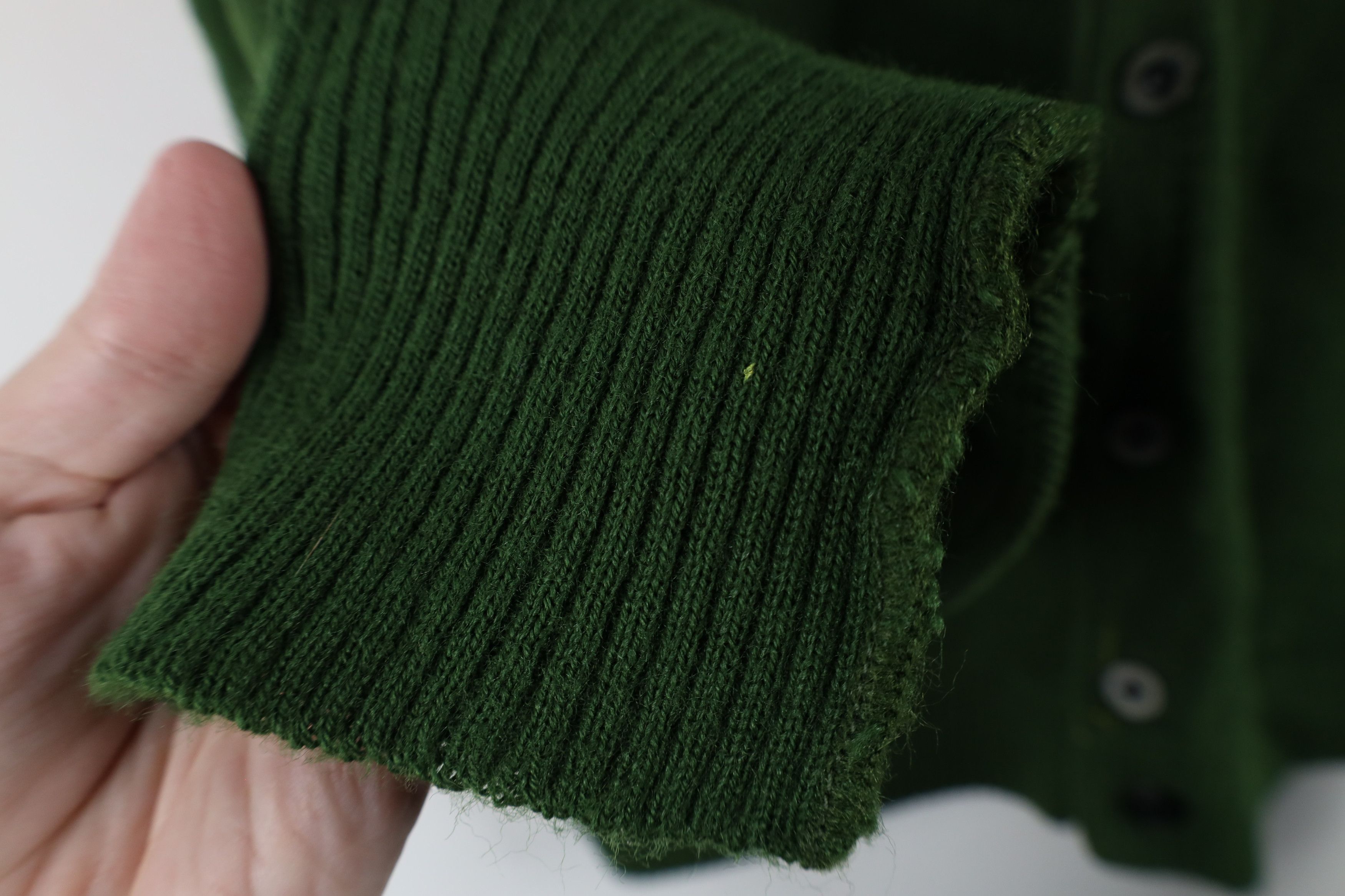 Vintage Vintage 50s 60s Knit Cardigan Sweater Avocado Green USA Size US XL / EU 56 / 4 - 7 Thumbnail