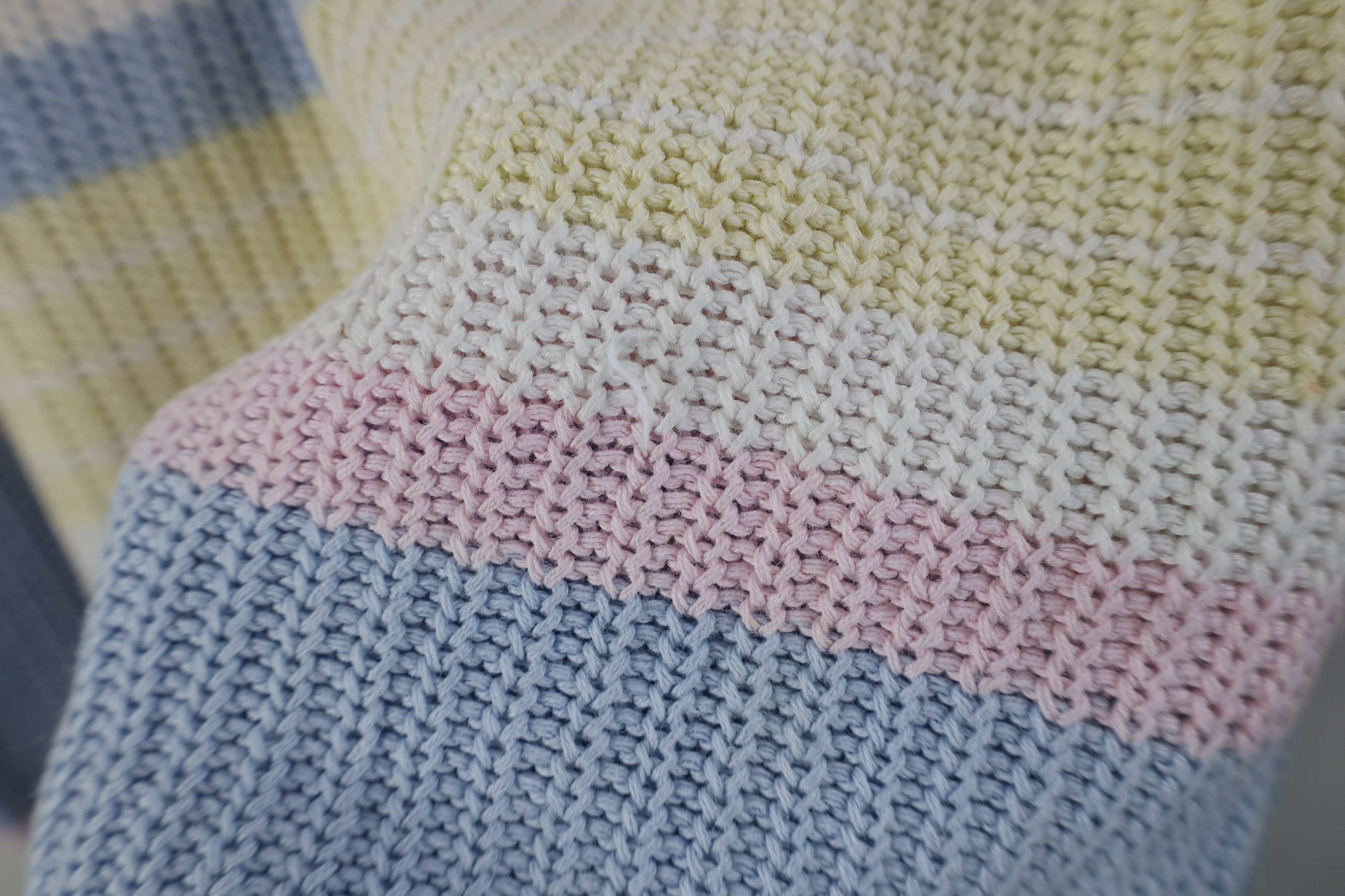 Vintage Vintage 90s Streetwear Pastel Striped Ribbed Knit Sweater Size M / US 6-8 / IT 42-44 - 6 Thumbnail