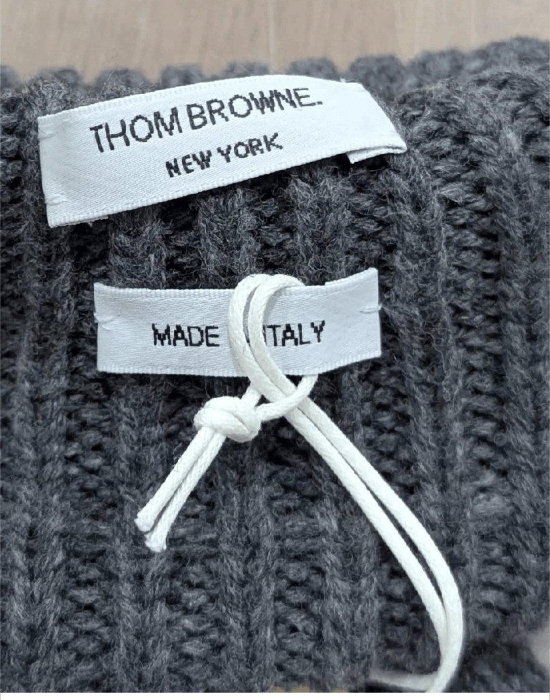Thom Browne Mens THOM BROWNE Wool/Shearling Mittens Gray Large Size ONE SIZE - 4 Thumbnail