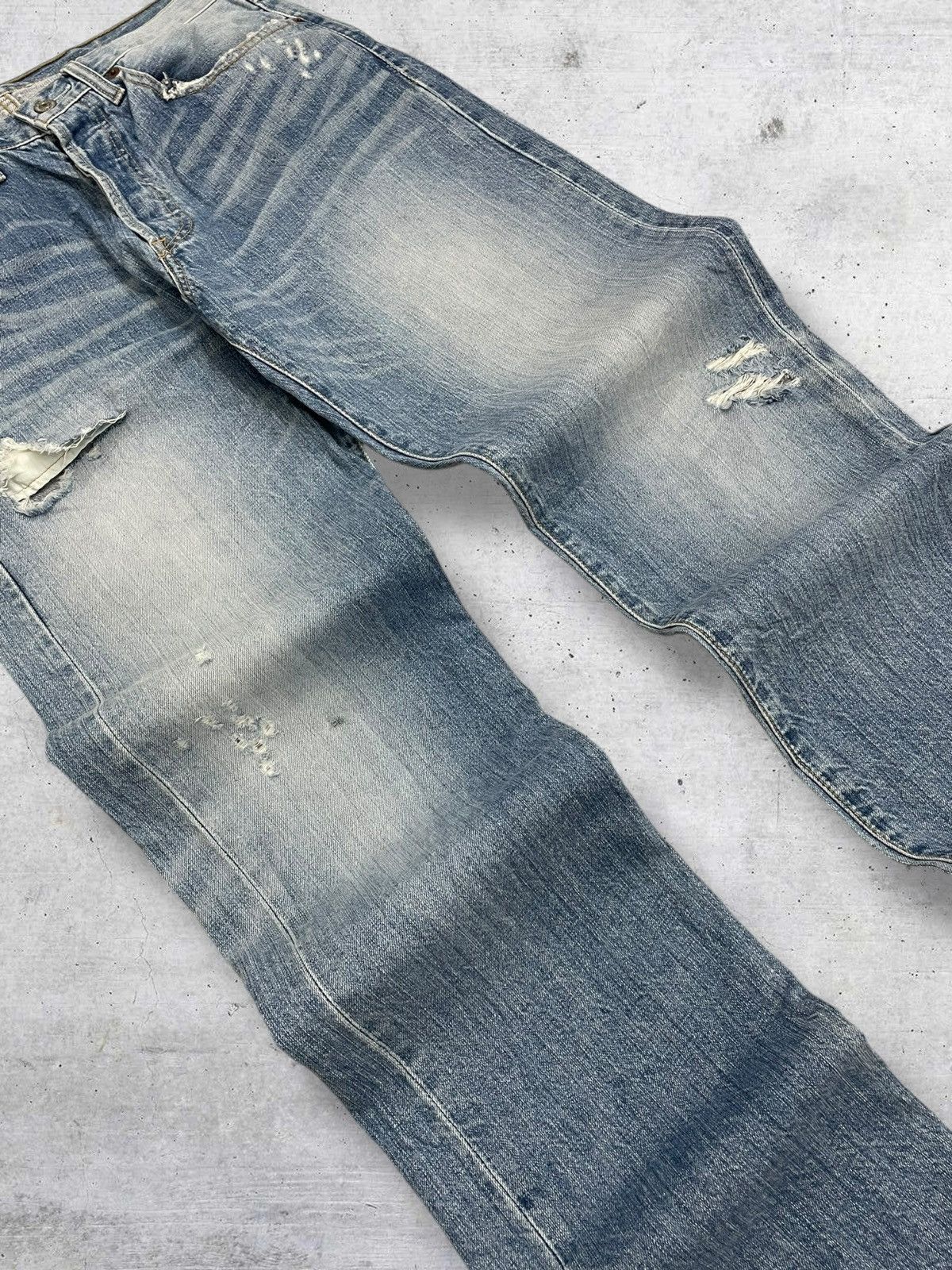 Levi's Vintage Clothing VINTAGE 501 LEVIS USA DESIGNER 90S CLASSIC RIPPED OG DENIM Size US 30 / EU 46 - 6 Thumbnail