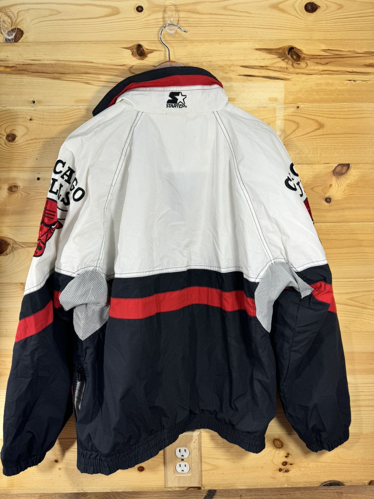 Starter Starter RARE Vintage 90s Chicago Bulls Pullover Men's Size US M / EU 48-50 / 2 - 11 Thumbnail