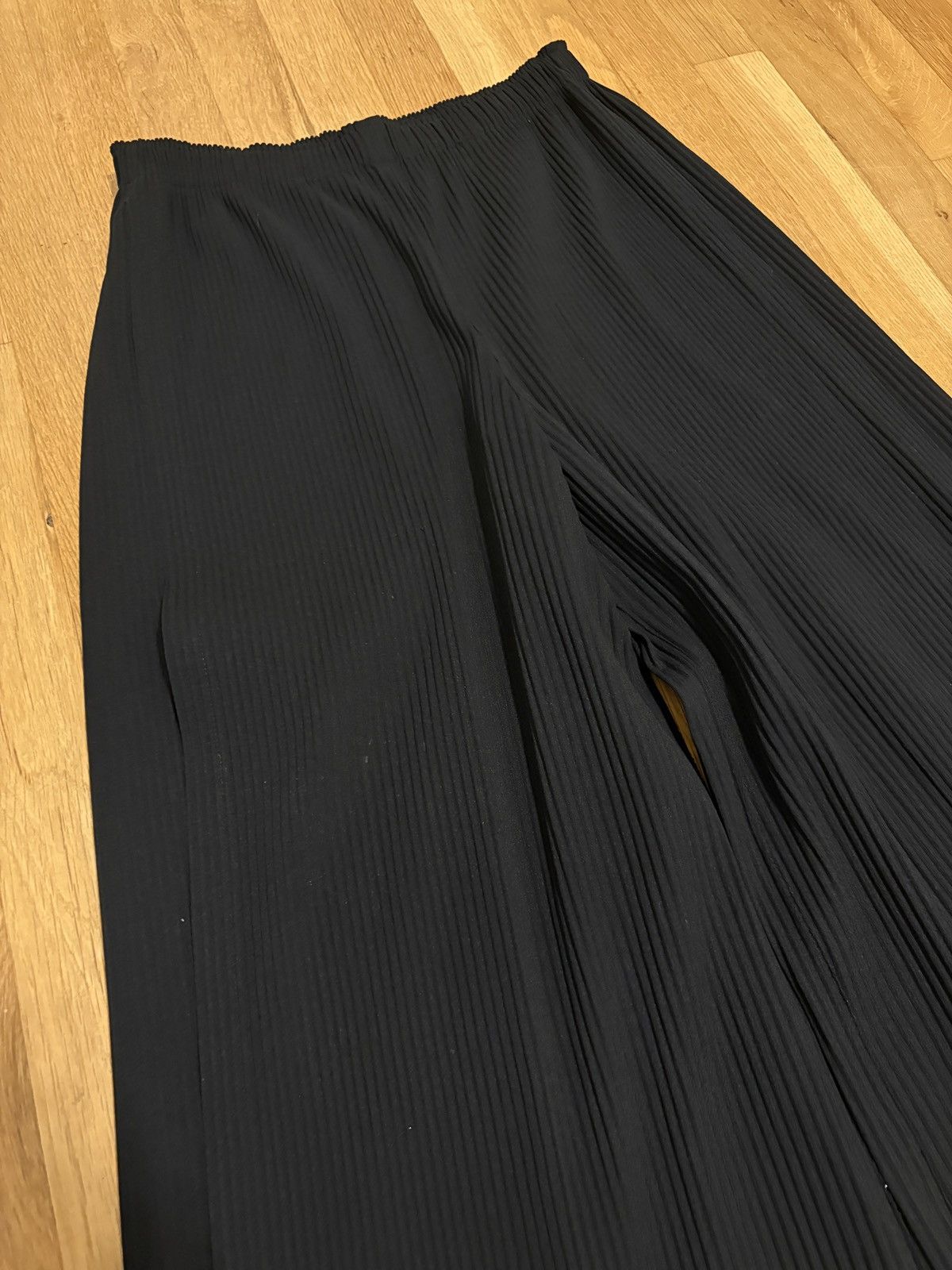 Issey Miyake × Pleats Please Issey Miyake Issey Miyake Me A.P.O.C Inside Pleated Pants Size 27" / US 4 / IT 40 - 2 Thumbnail