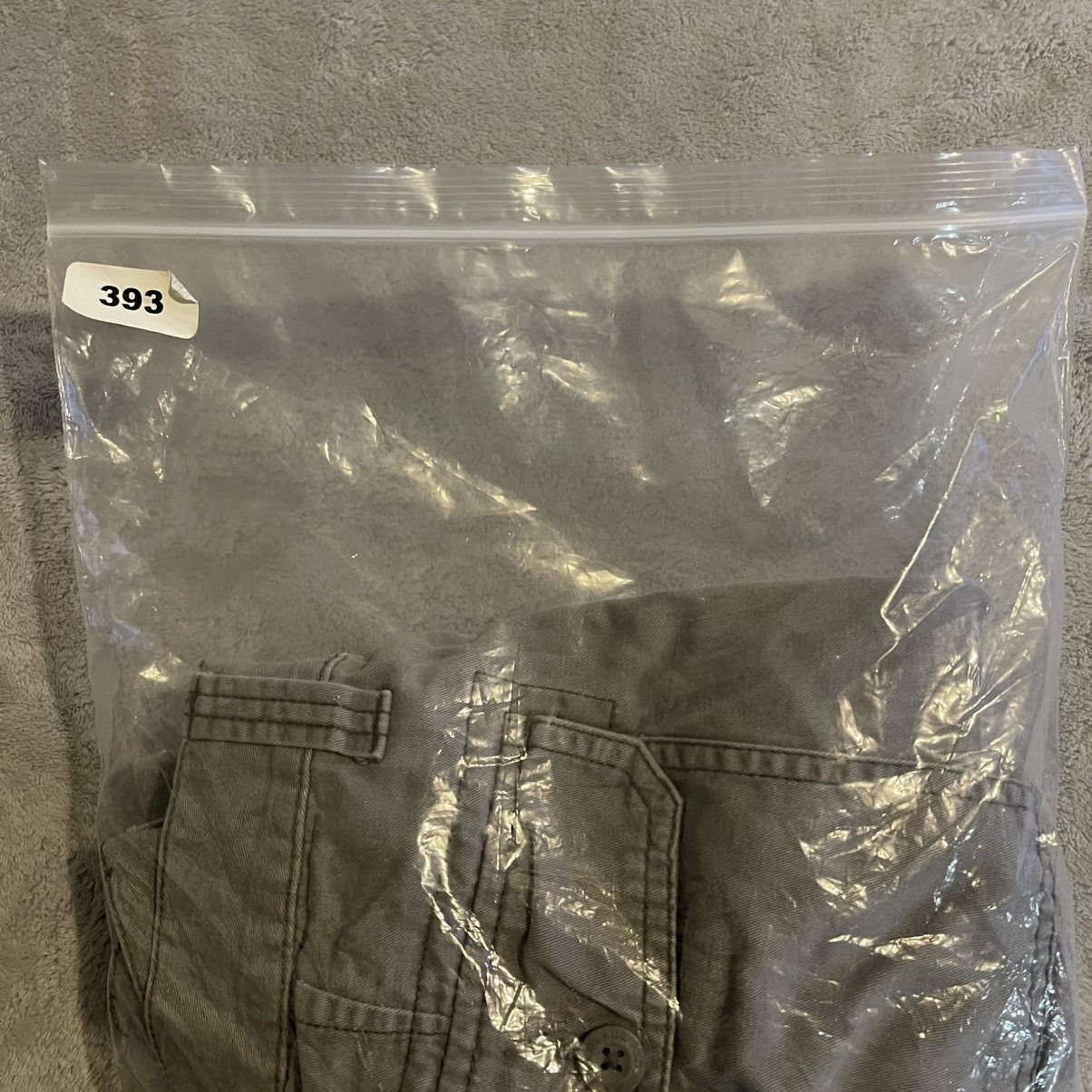 U.S. Polo Assn. US Polo Assn Mens Gray Cargo Shorts Size 36 Military Style Size US 36 / EU 52 - 13 Thumbnail