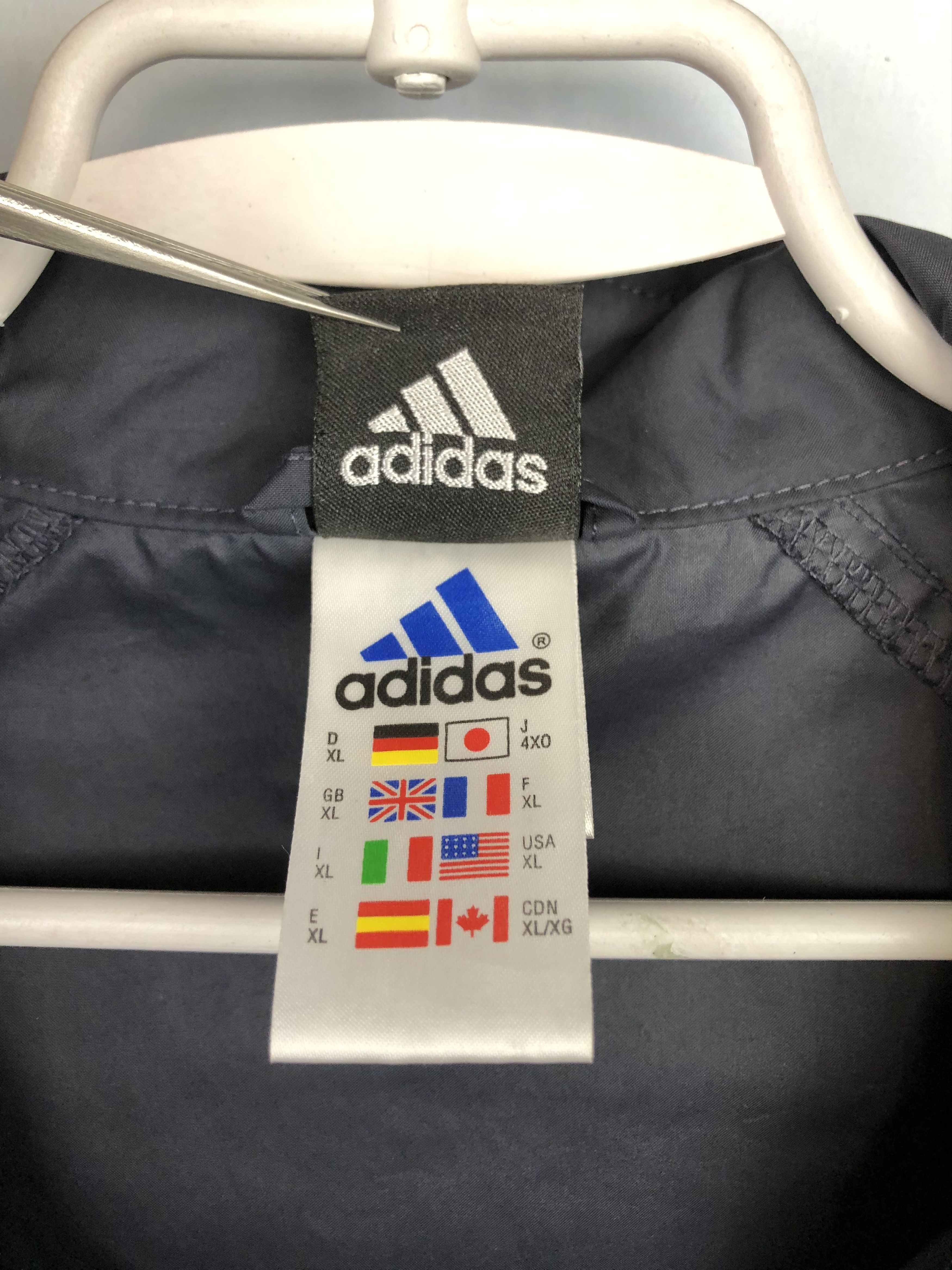 Adidas Vintage 90's Adidas Bayern Munich Football Jacket Soccer Size US XL / EU 56 / 4 - 7 Thumbnail