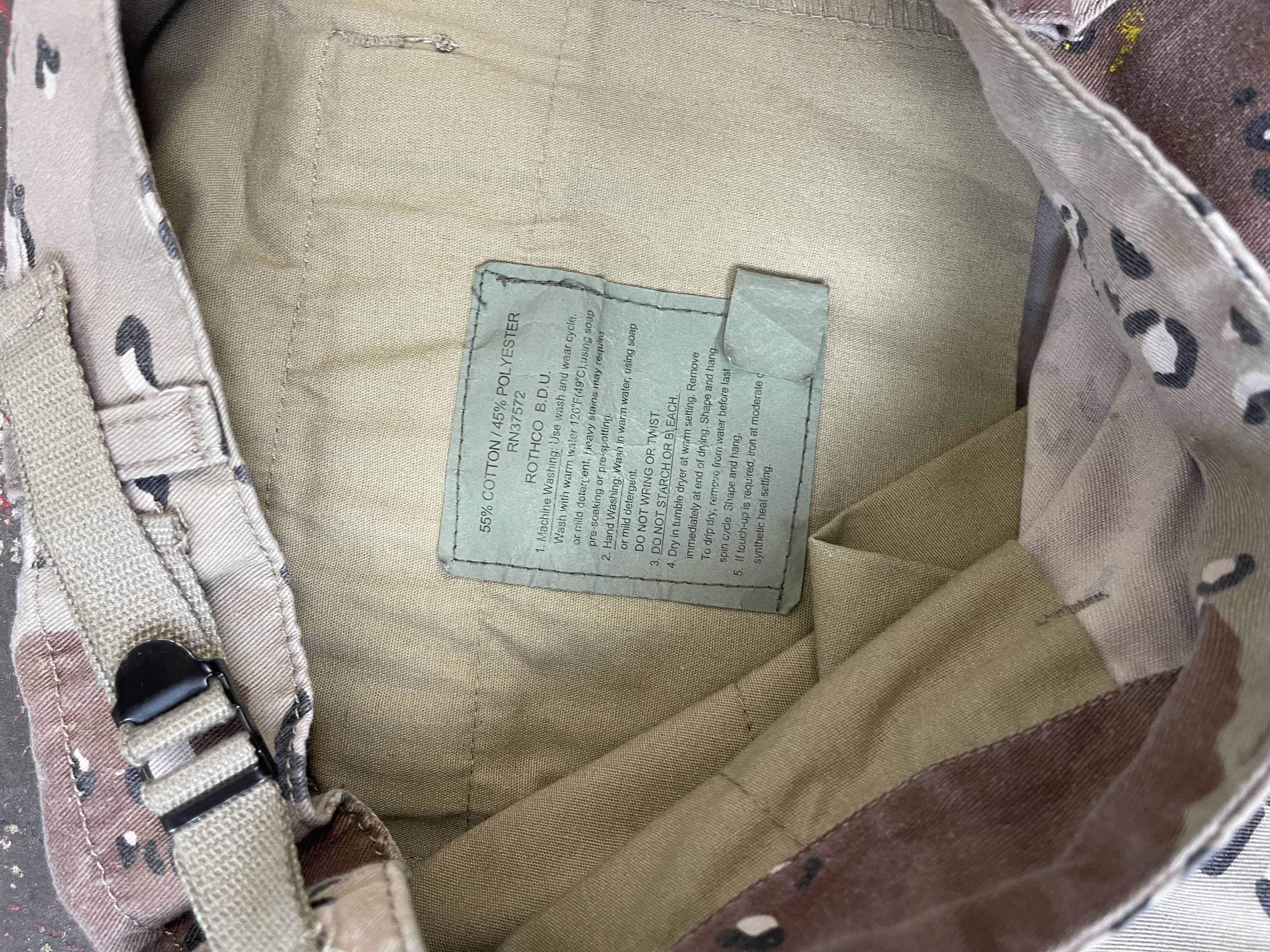 Other Camo Shorts Size US 39 - 12 Thumbnail