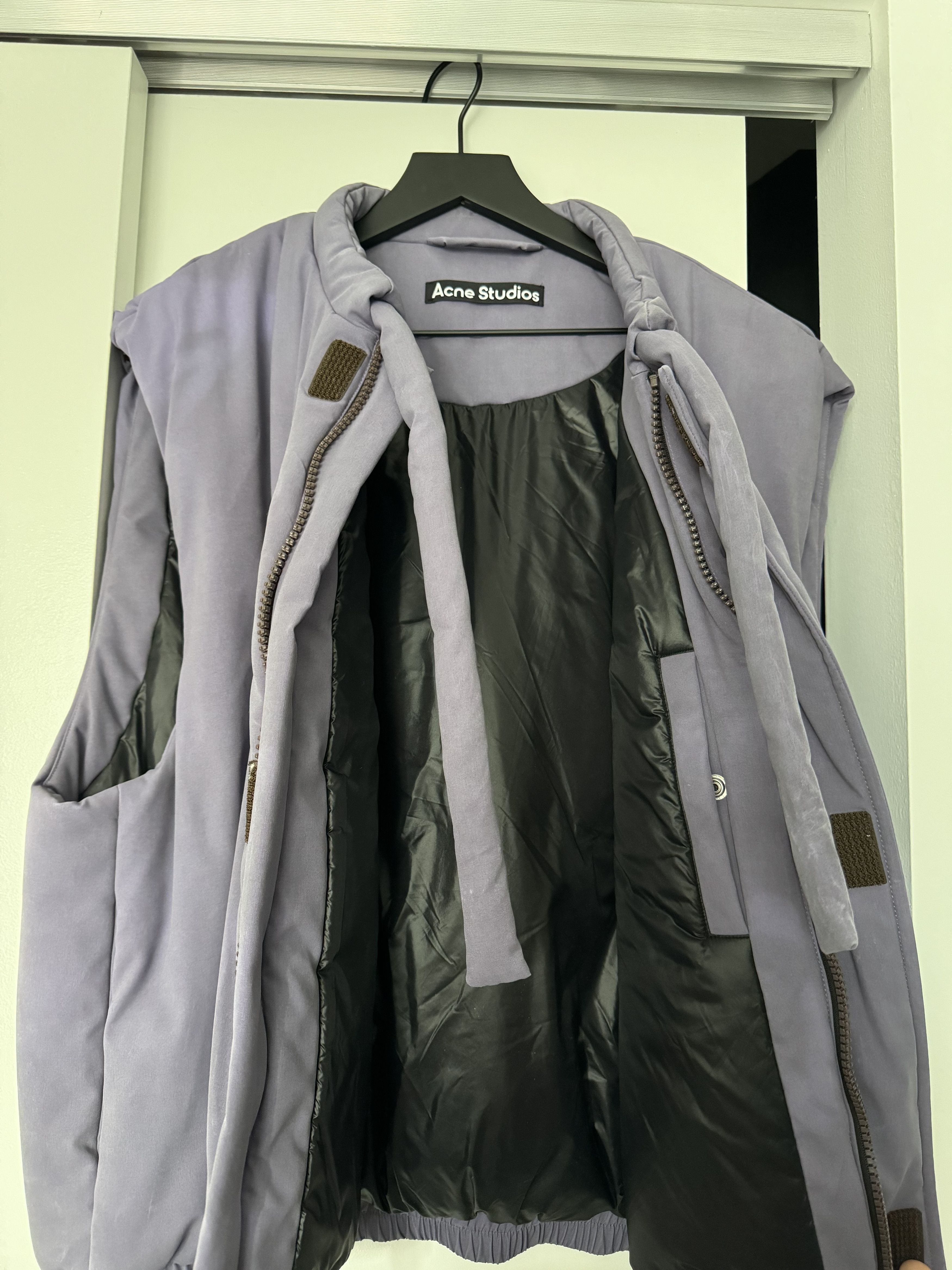 Acne Studios ACNE STUDIOS OSALO HEAT CHANGE PADDED FACE VEST Size US XXL / EU 58 / 5 - 4 Thumbnail