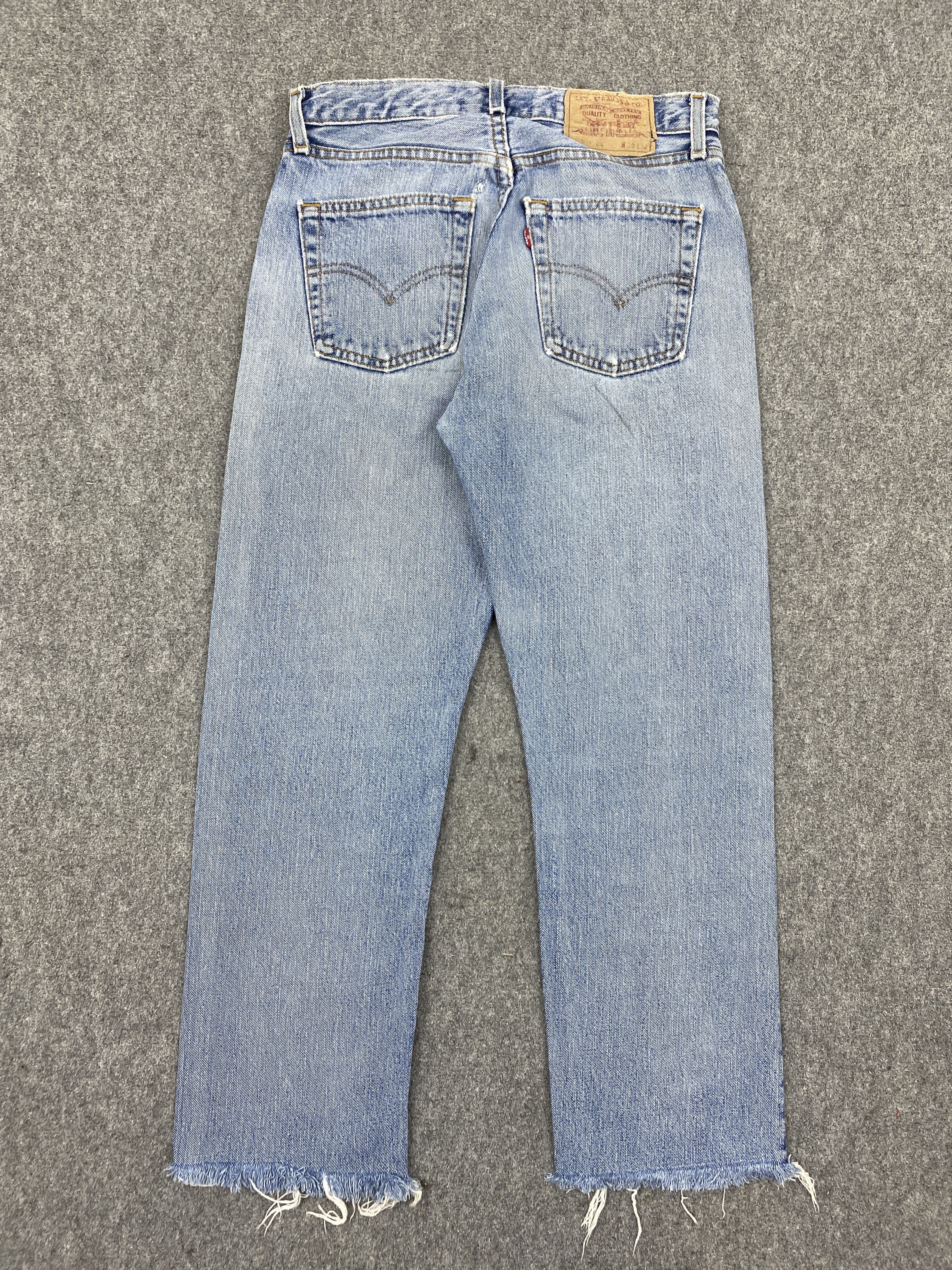 Levi's Vintage Levis 517-04 Button Fly Denim DP2741 Size US 31 - 3 Thumbnail