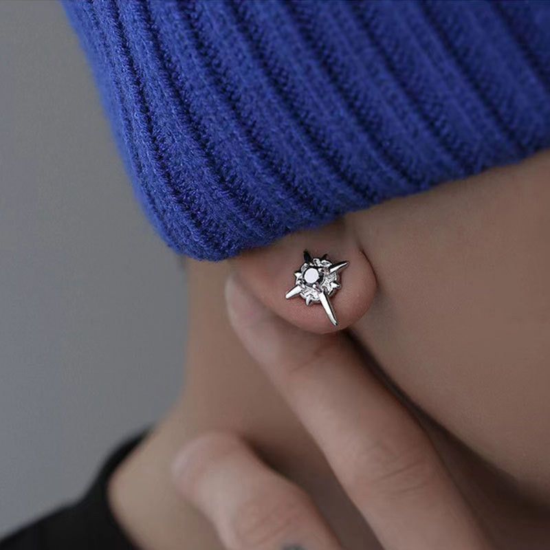 Japanese Brand × Jewelry North Star Magnet Ear Clip (1pair) Size ONE SIZE - 3 Thumbnail