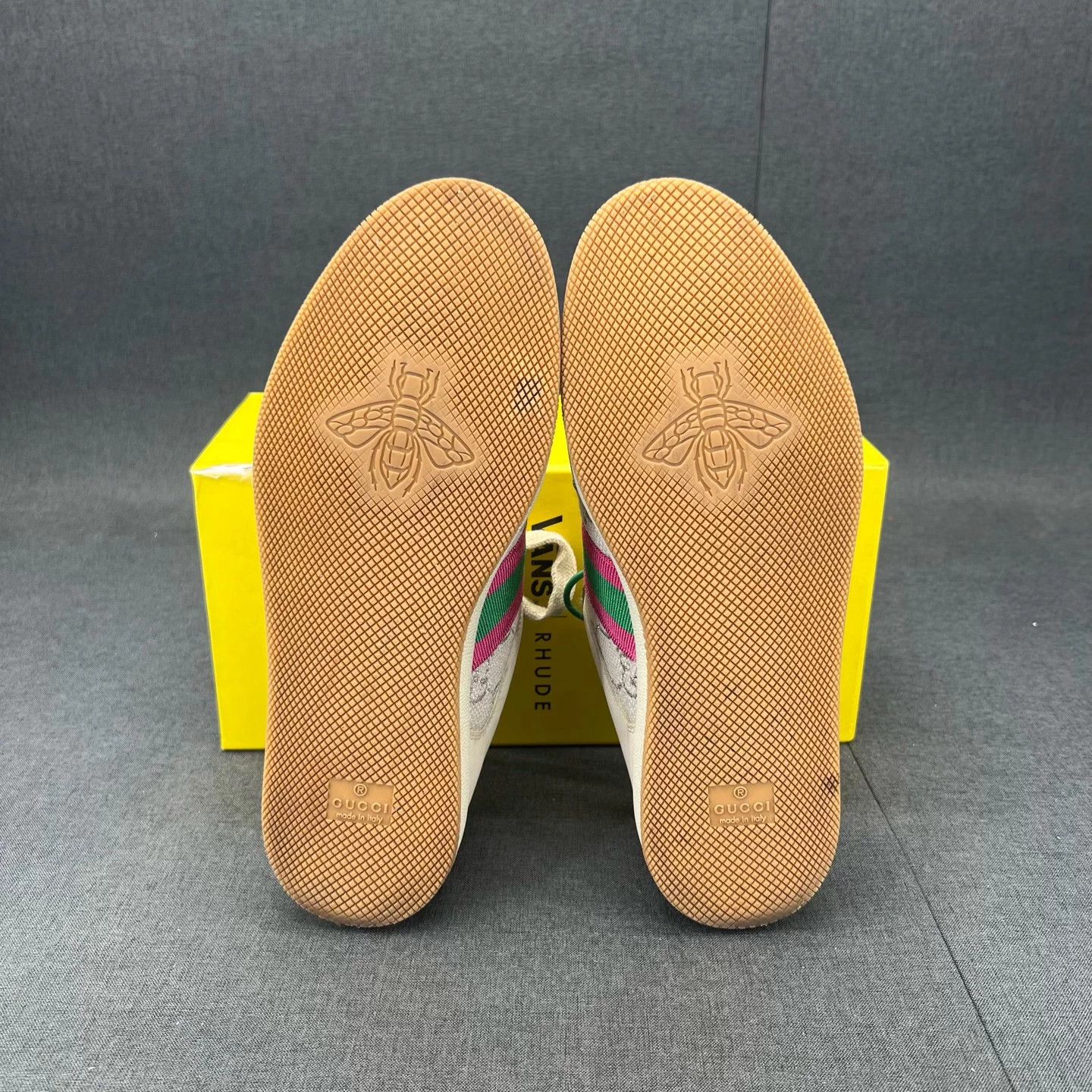 Gucci Gucci Rhyton Distressed Sneakers Milo 39 Like New Size US 9 / IT 39 - 6 Thumbnail