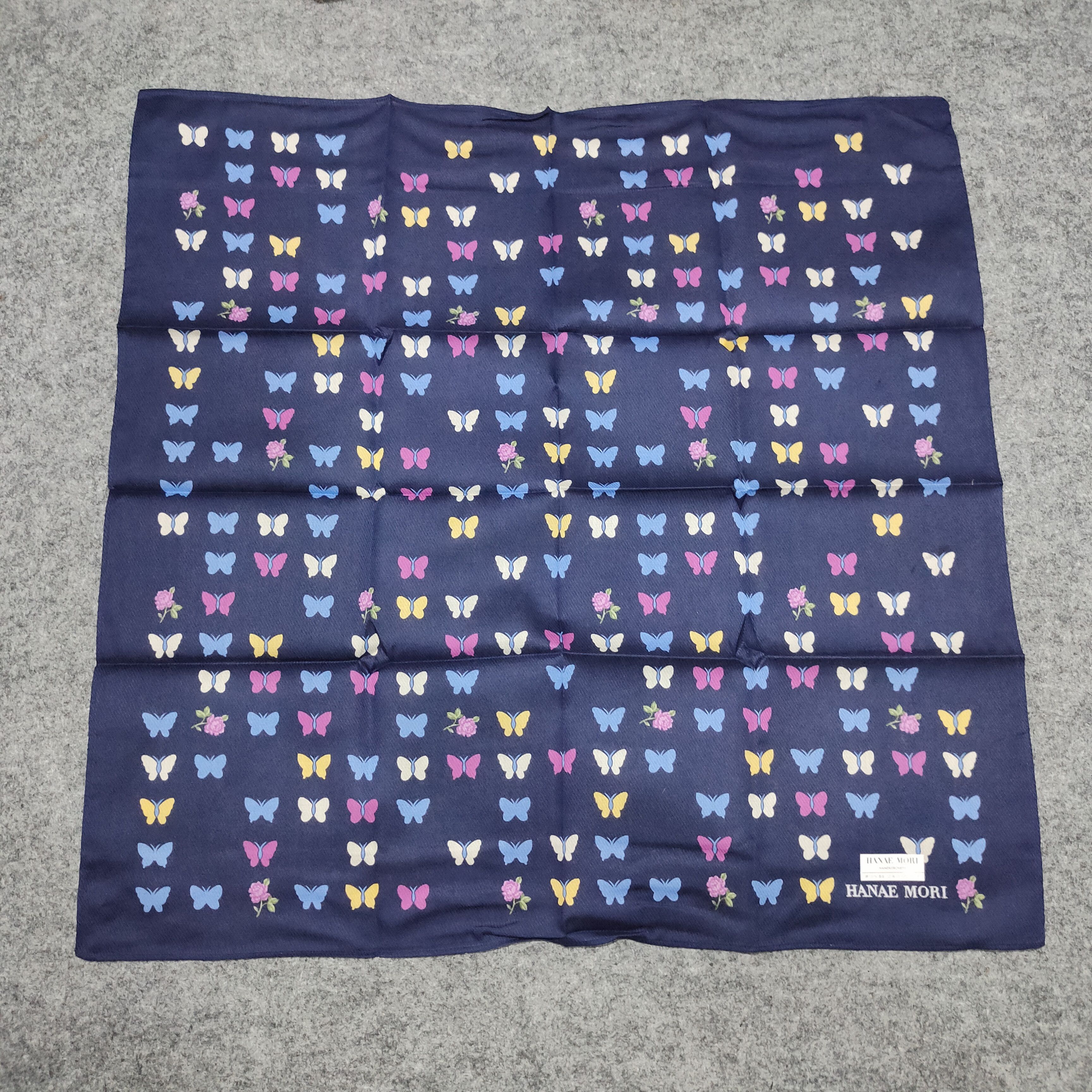 Hanae Mori 🔥Hanae Mori butterfly Handkerchief Size ONE SIZE - 3 Thumbnail