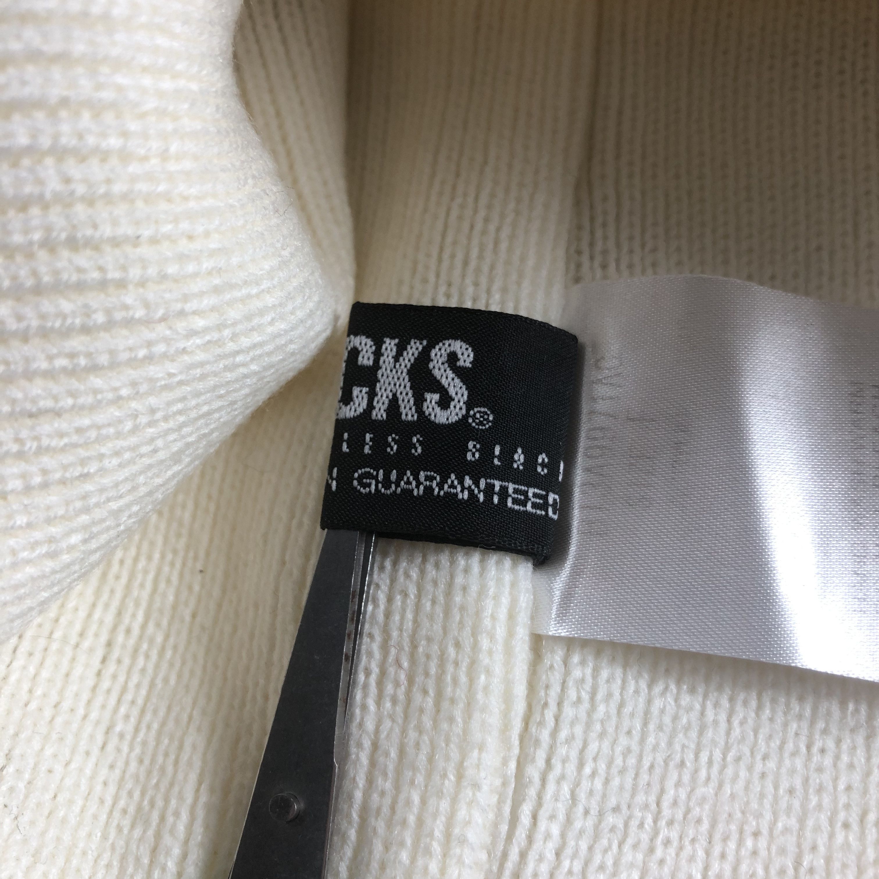 Vintage BAKS Seven Low Satisfaction Alphabet Knit Beanie Hat B584 Size ONE SIZE - 5 Thumbnail