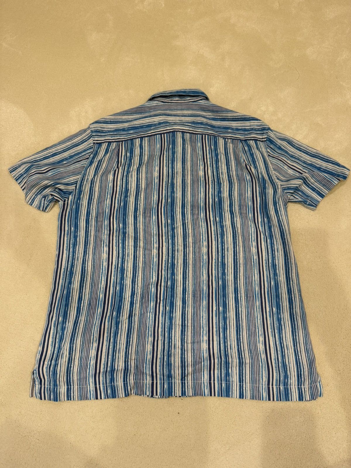 Tommy Bahama Tommy Bahama Blue Stripe Button Up Size US M / EU 48-50 / 2 - 2 Thumbnail